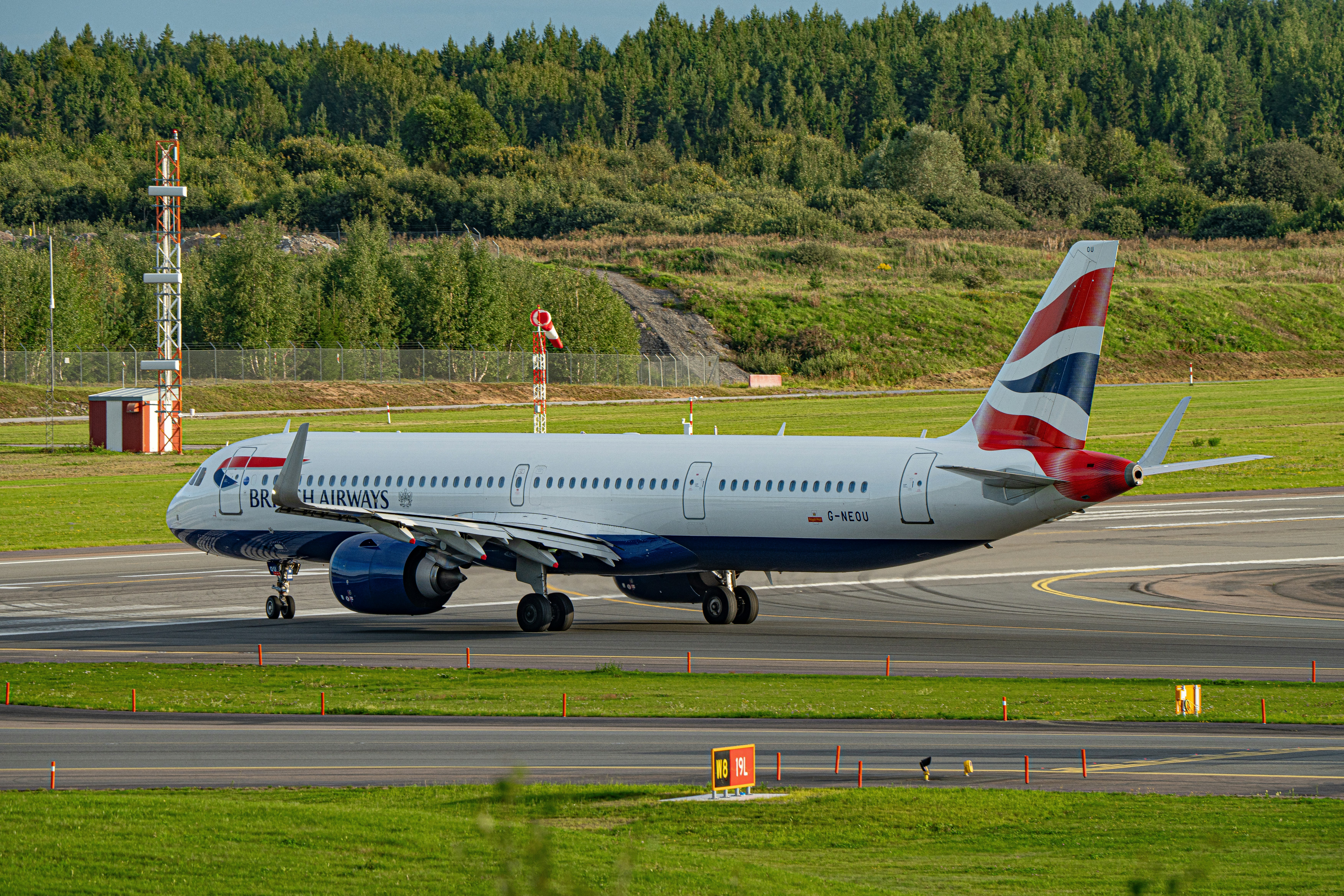 Aereo British Airways sulla pista