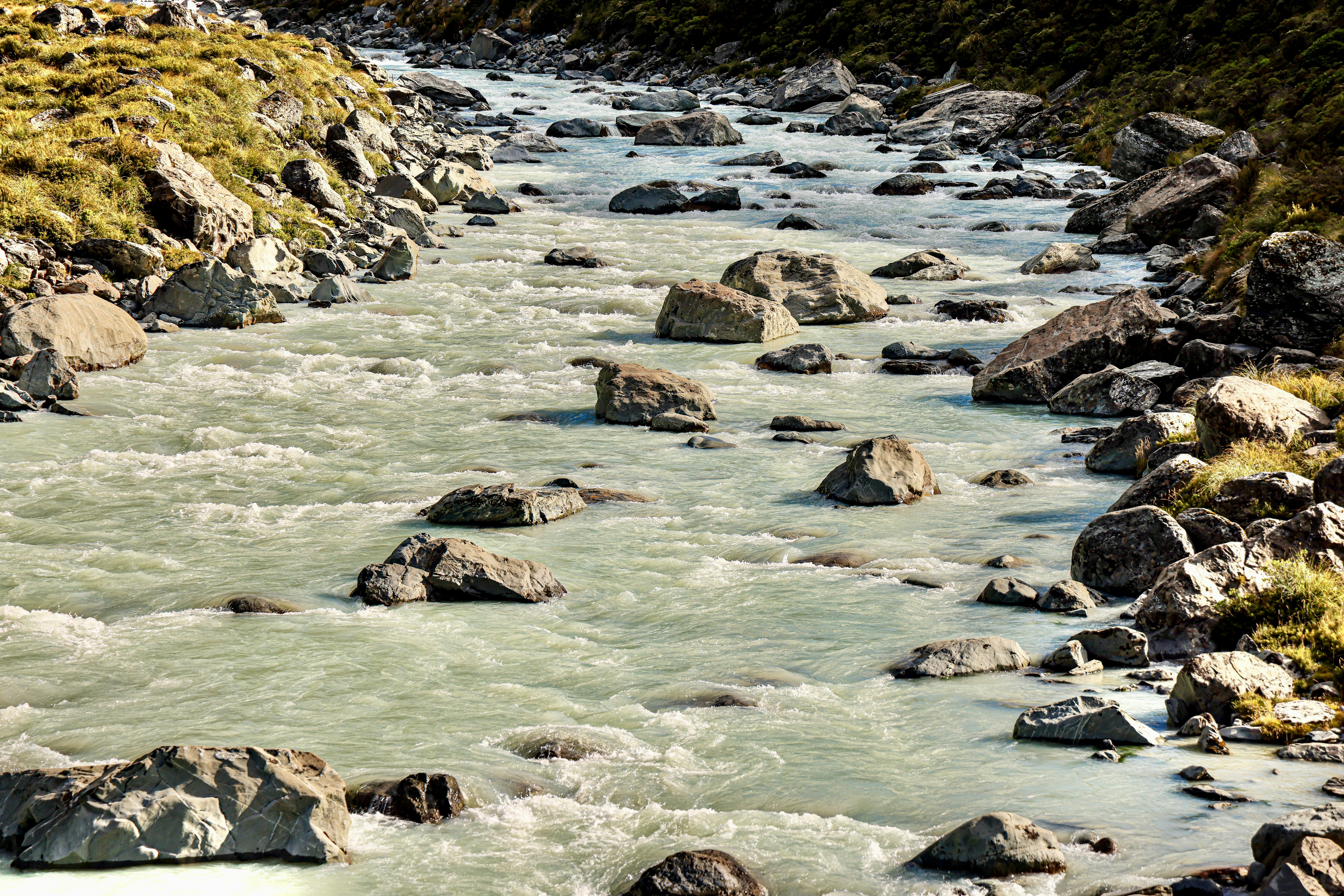 Photo by maximilian_brand