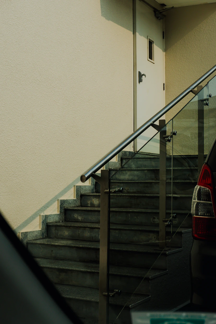 Glazen balustrade · Den Haag