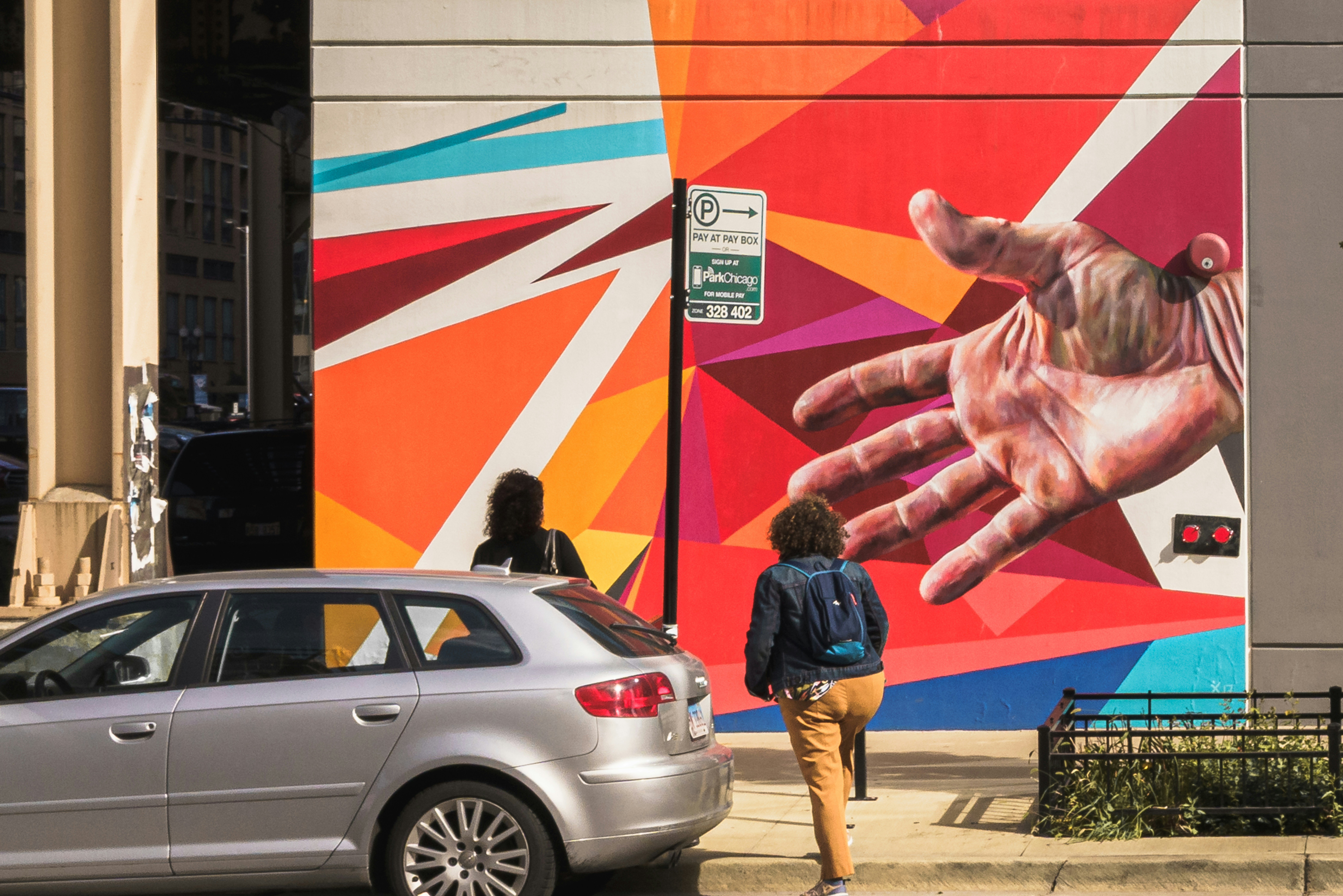 Chicago neighborhood mural street