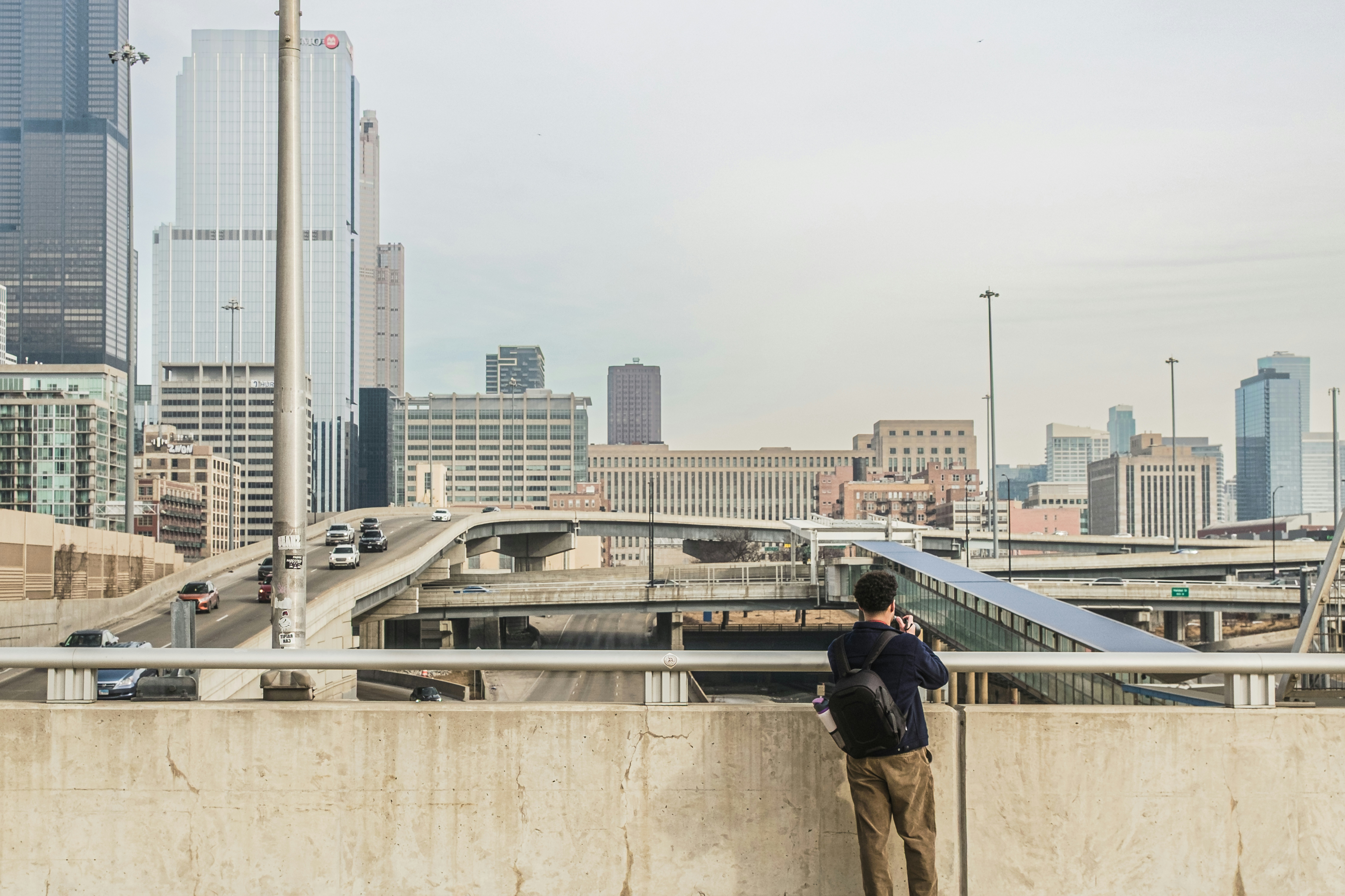 Where to Sleep for Free Without Tent: Urban Methods