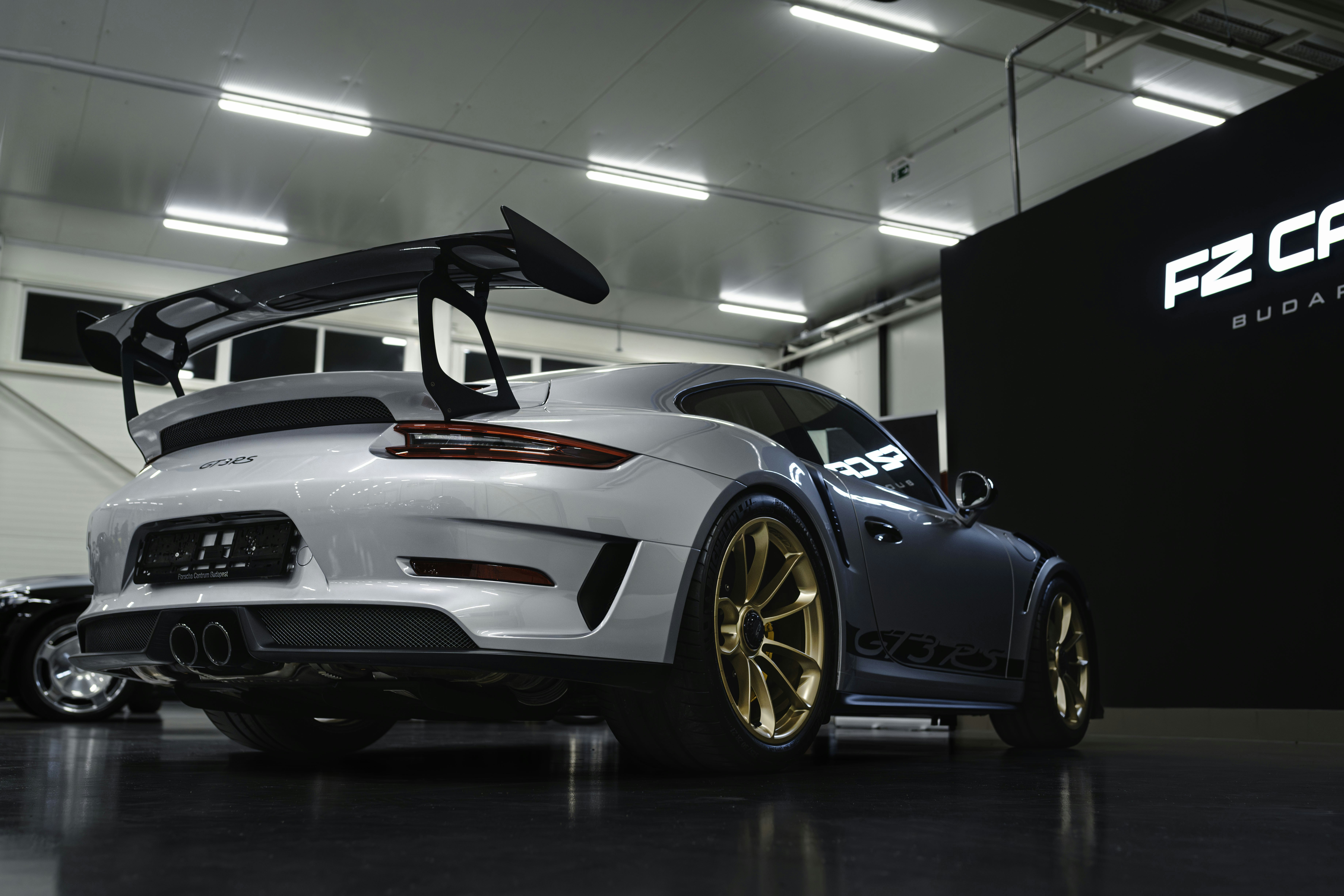 Photo by emiliospiller