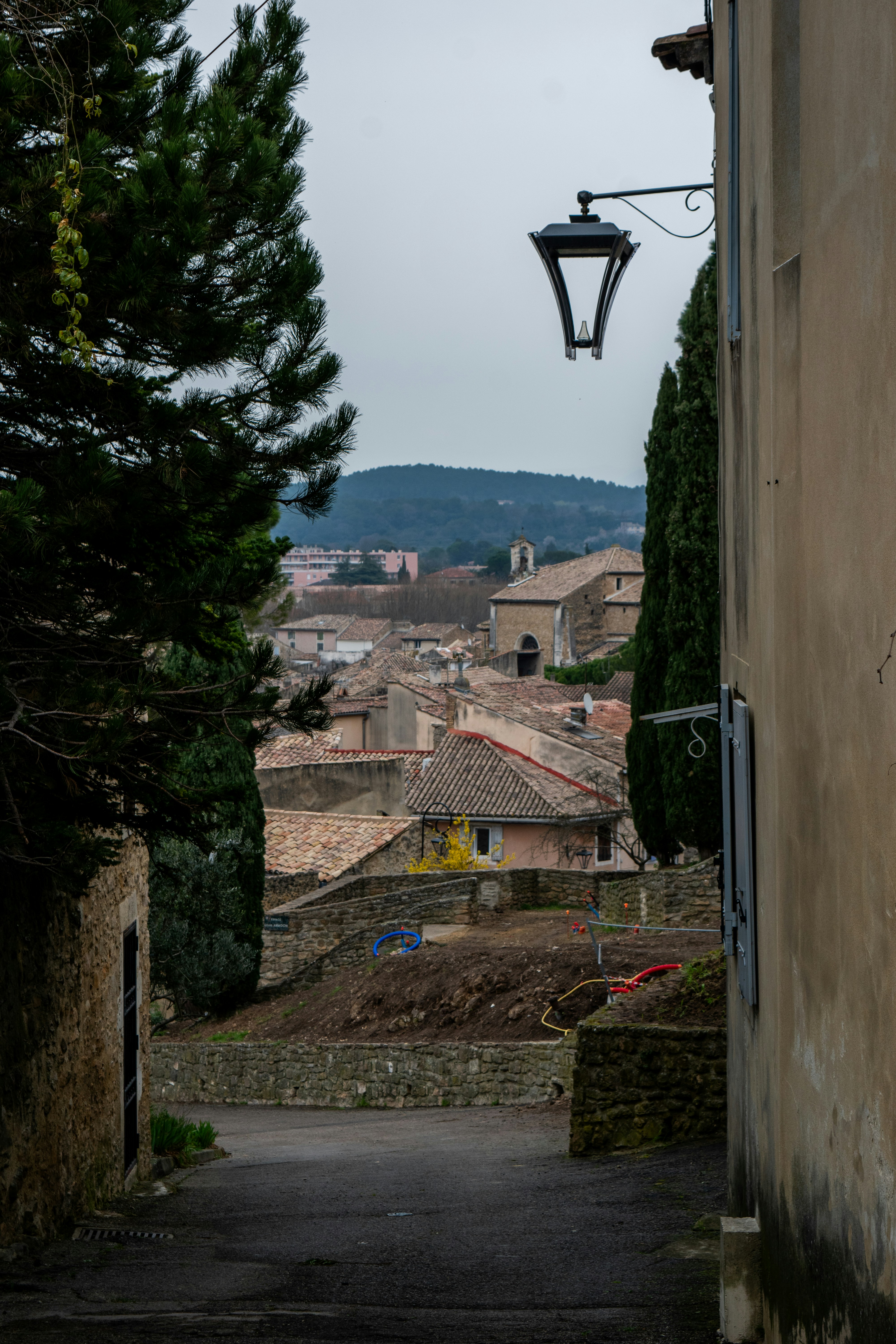 Les Alyscamps nécropole antique Arles