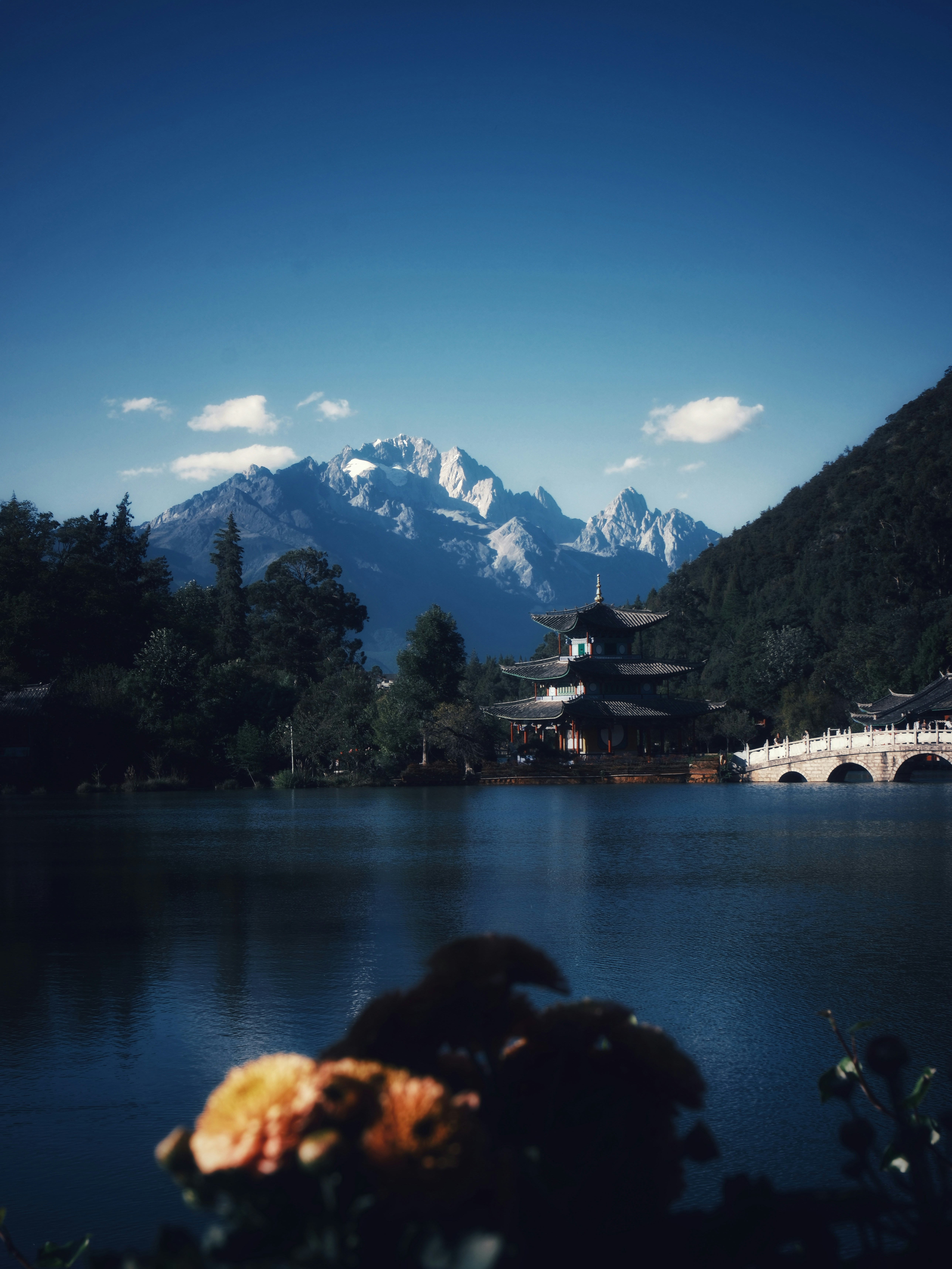 Day Trips and Extended Stays: Planning Your Mountain Experience