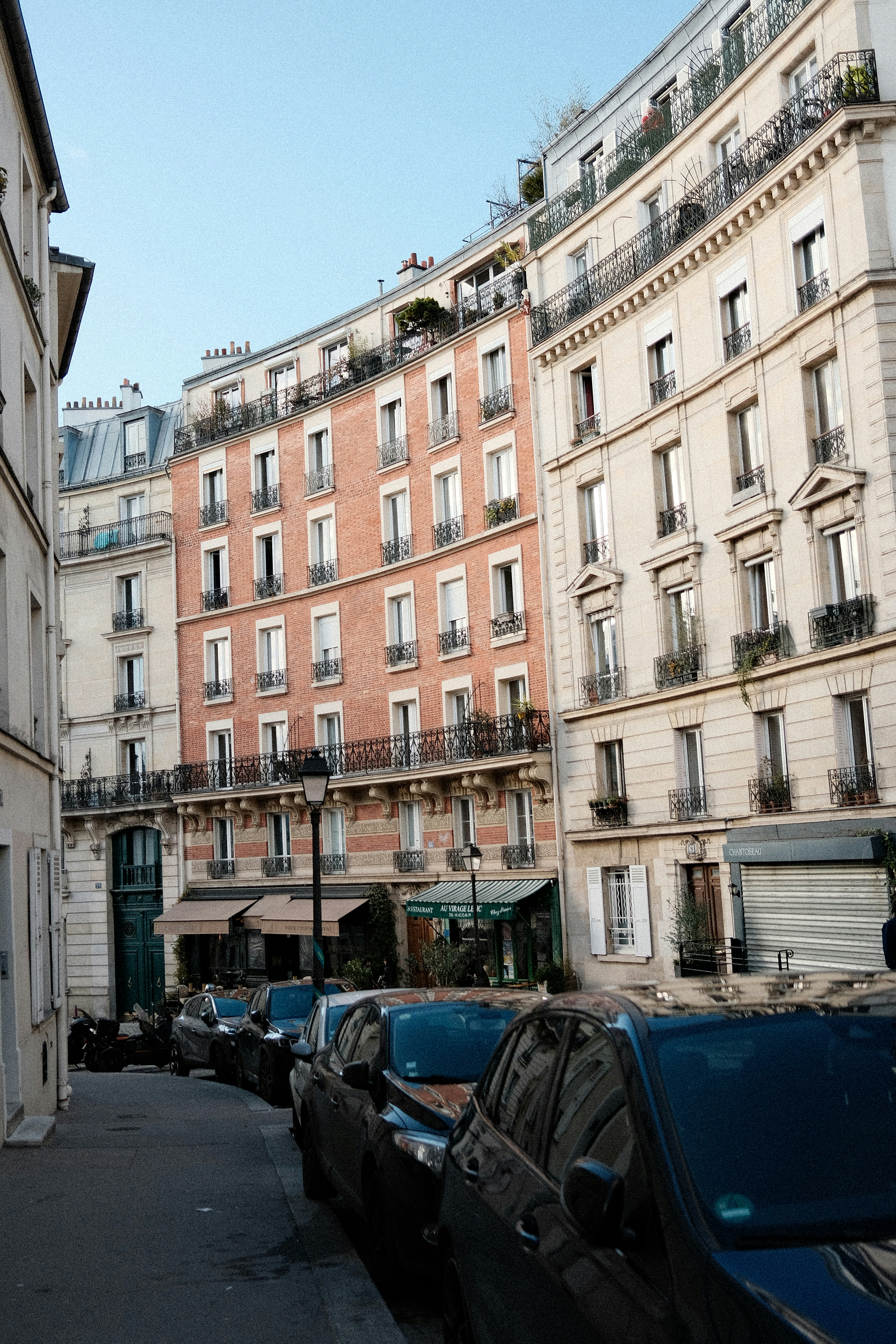 Photo by valentinlacoste