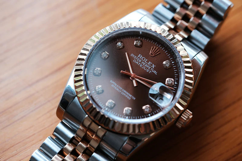 Stainless Steel Diver's Watch — Date Display (Style A)