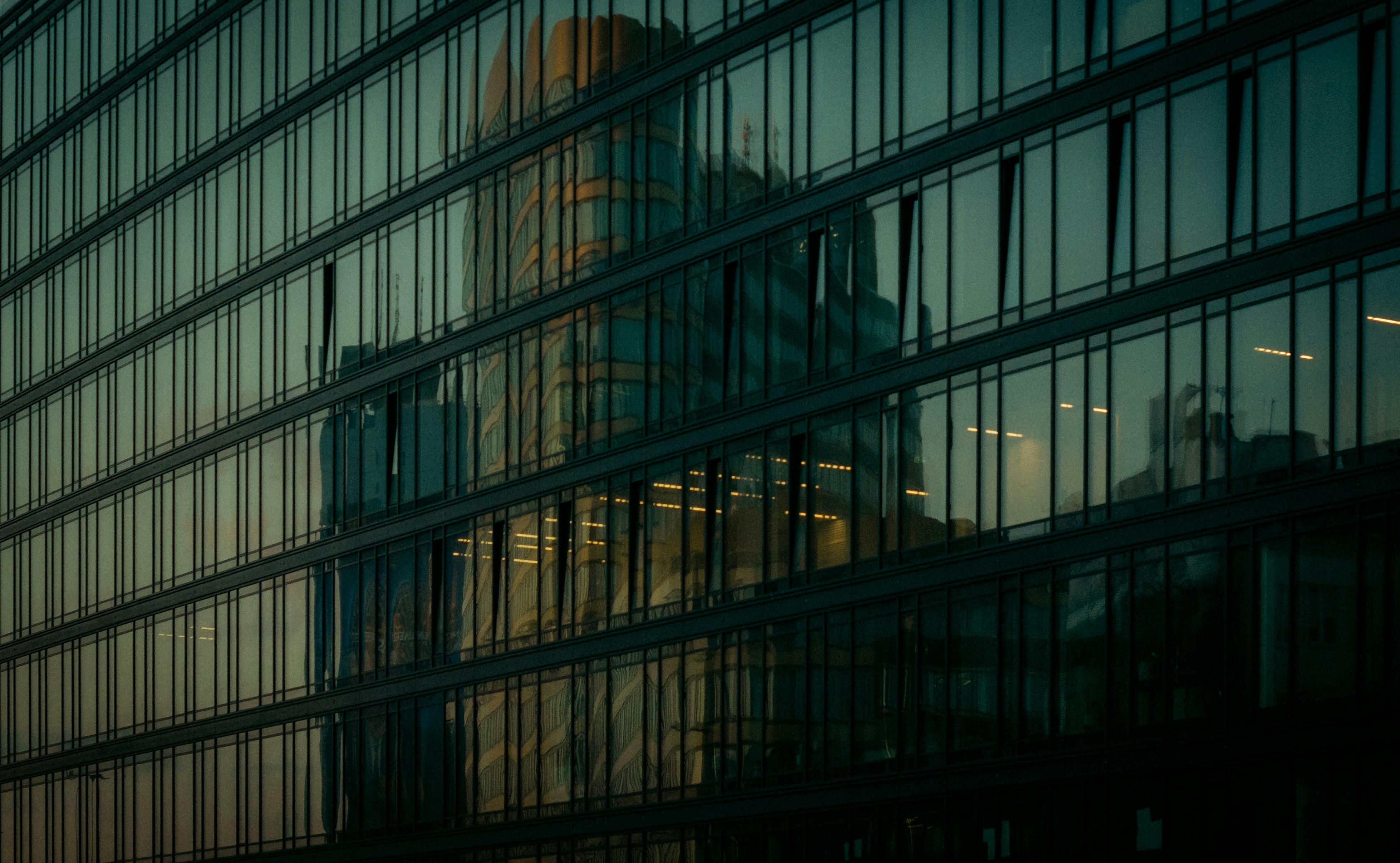 How to use AI to draft board updates