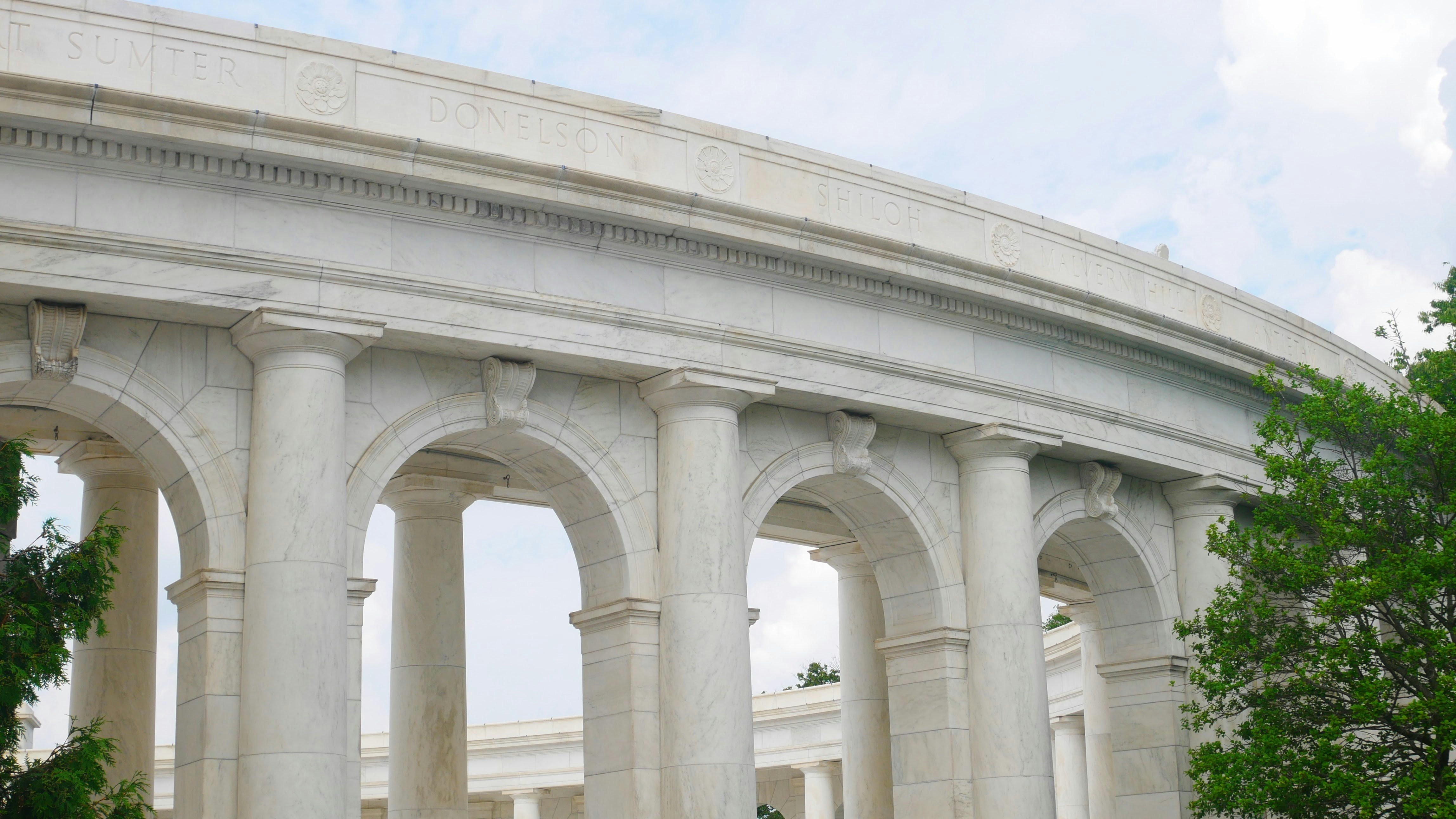 Gedenkstätte und Erinnerungszeichen