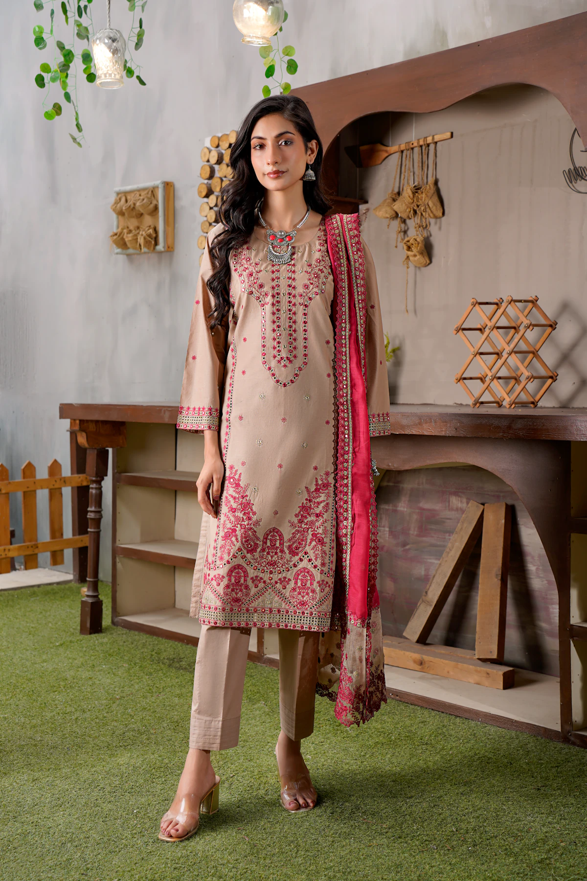 Women's lawn three piece