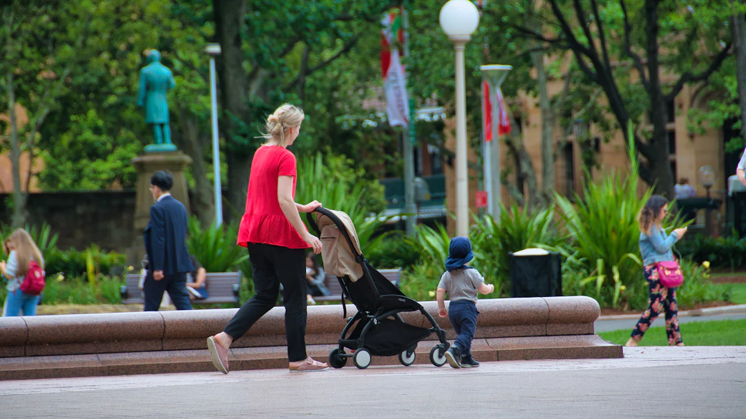 mother toddler park