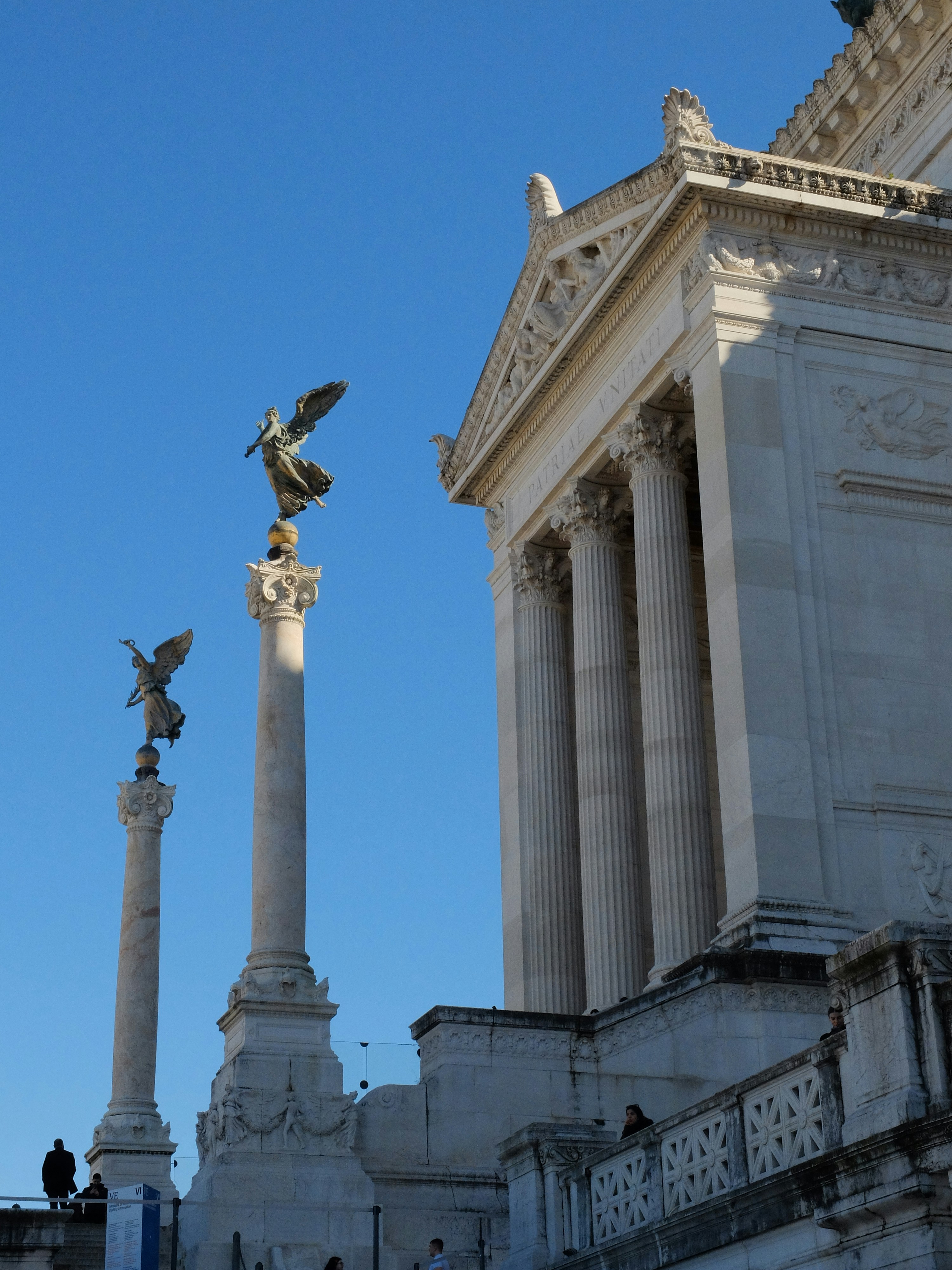 Photo by bernhardbar