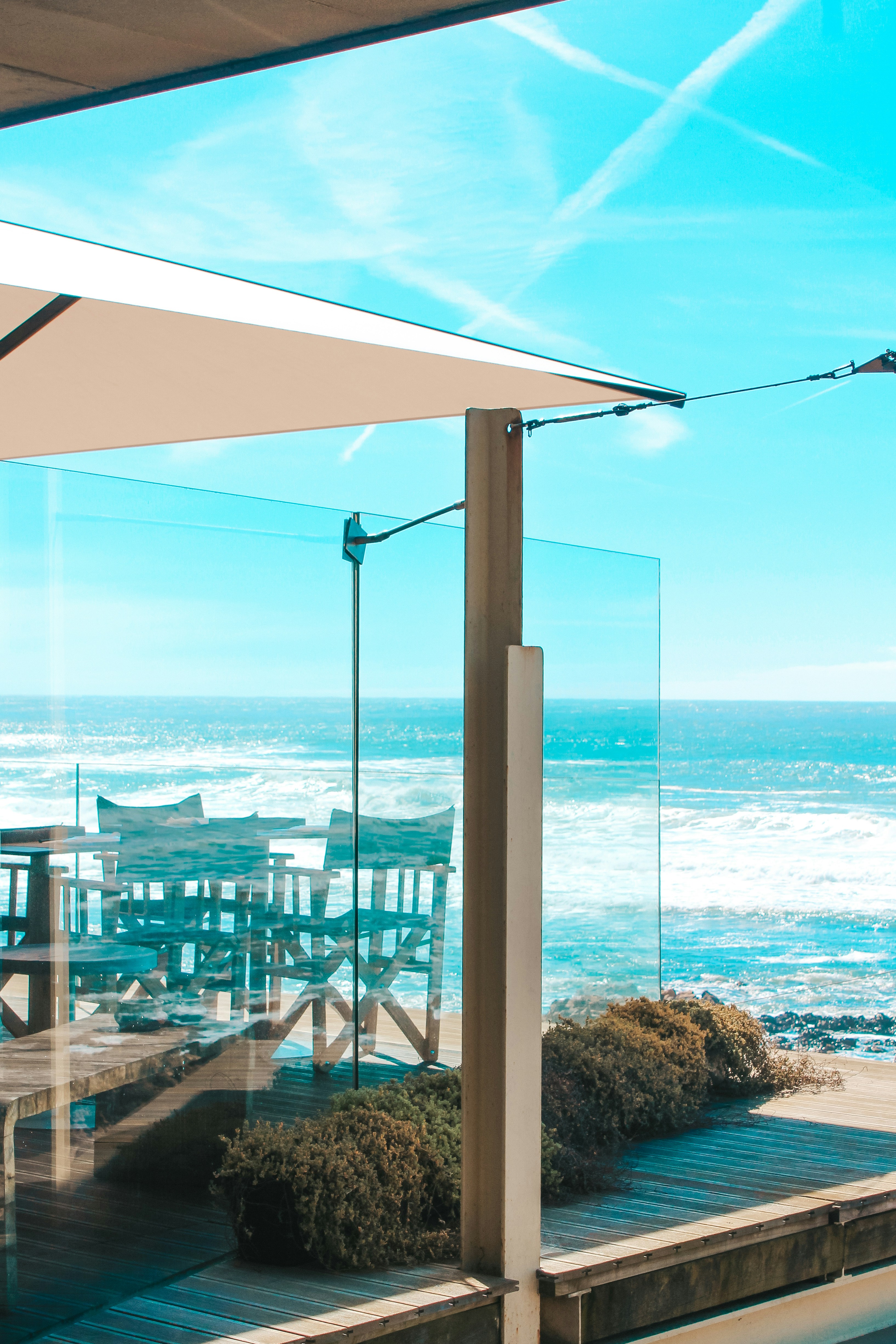 Best Waterproof Outdoor Ceiling Fans for Coastal Homes