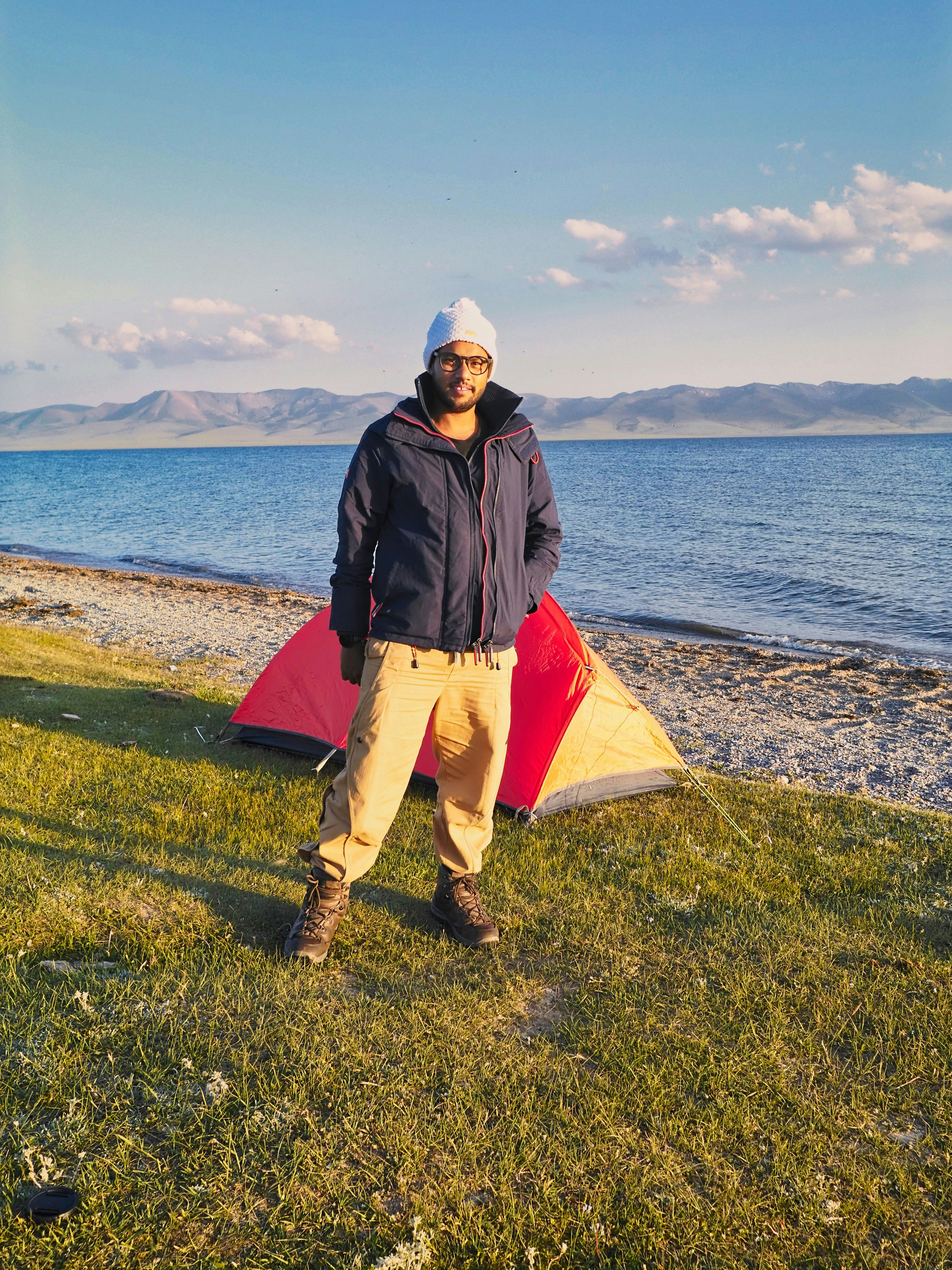 camping gear outdoors, wallpaper, Storing Smelly Gear: Keeping Your Tent Fresh 5