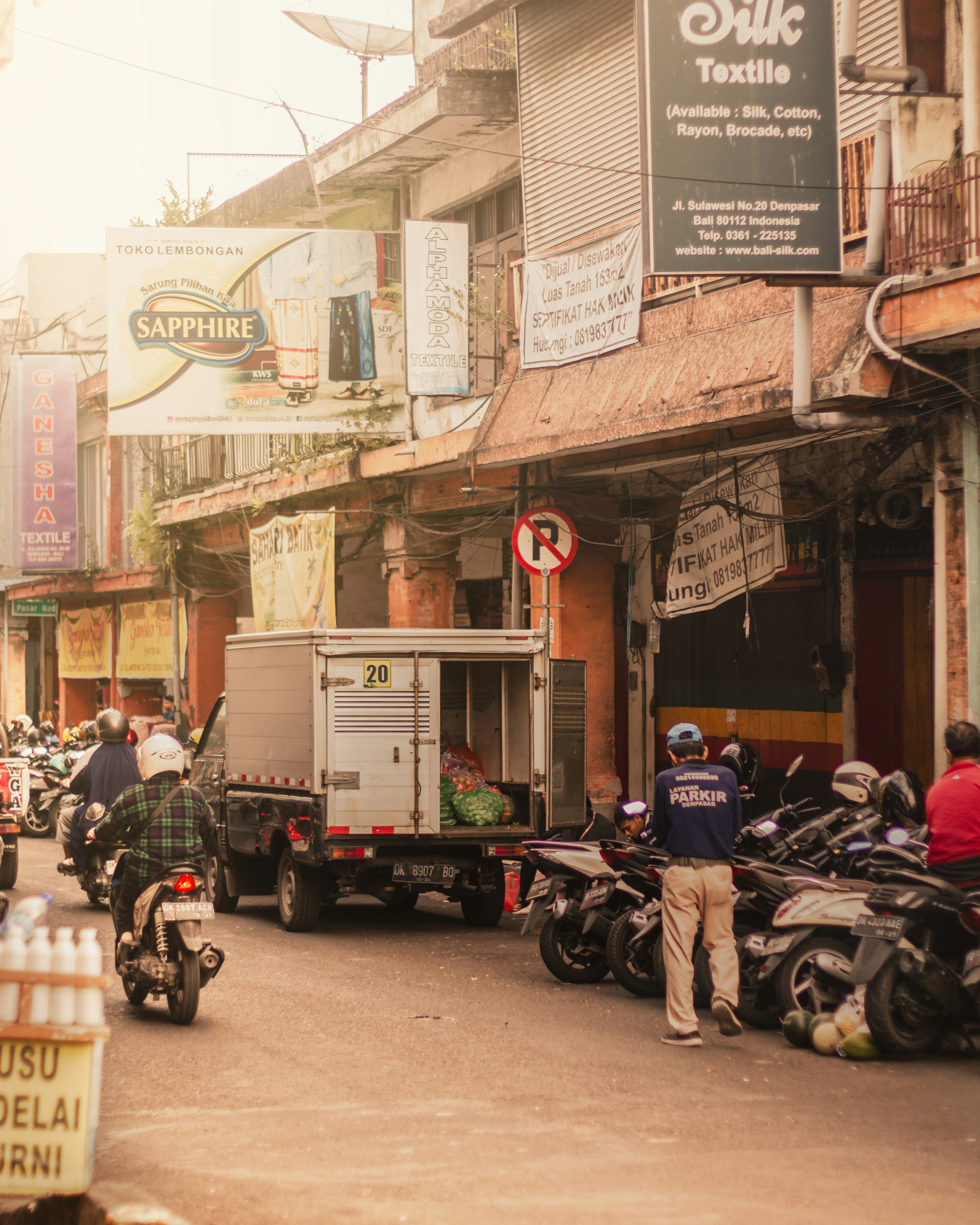 Photo by visualocollective