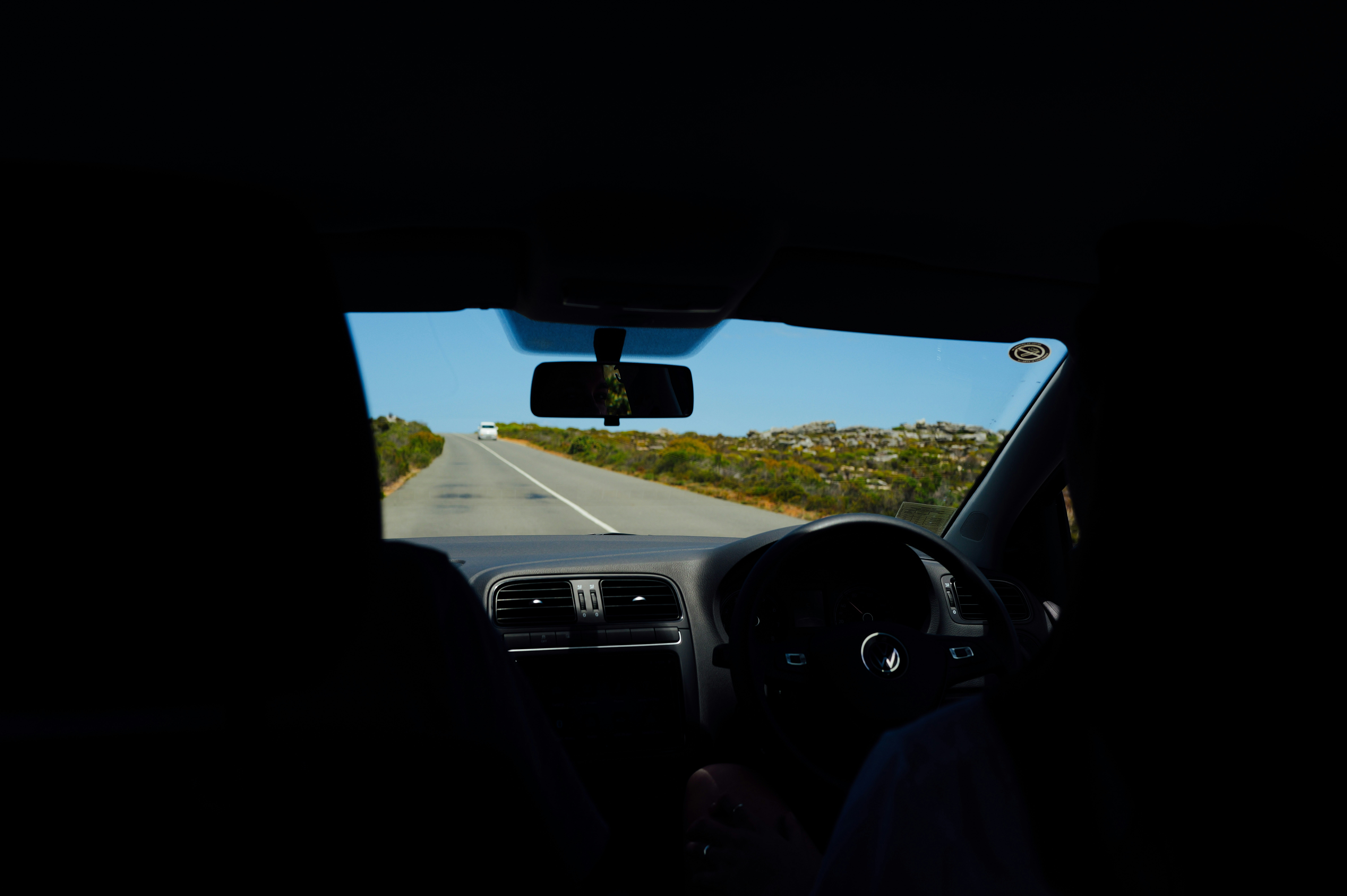 Photo by adrienolichon