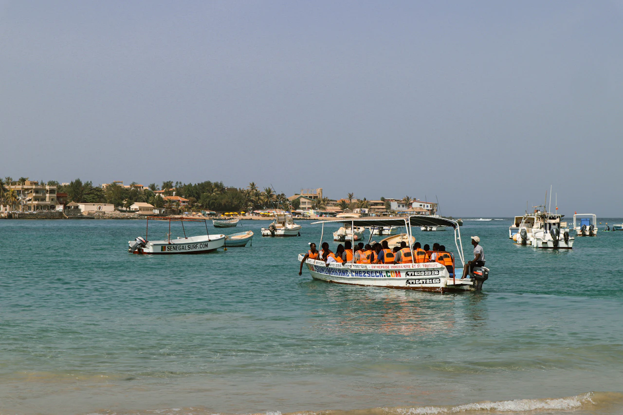 How to choose a boat tour: speedboat, catamaran, long-tail or sailing vessel, Tripnatic destination guide