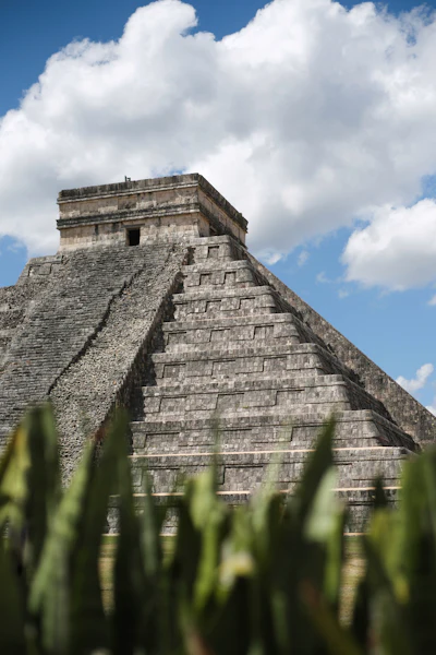 Chichén Itzá, Valladolid and cenote swim