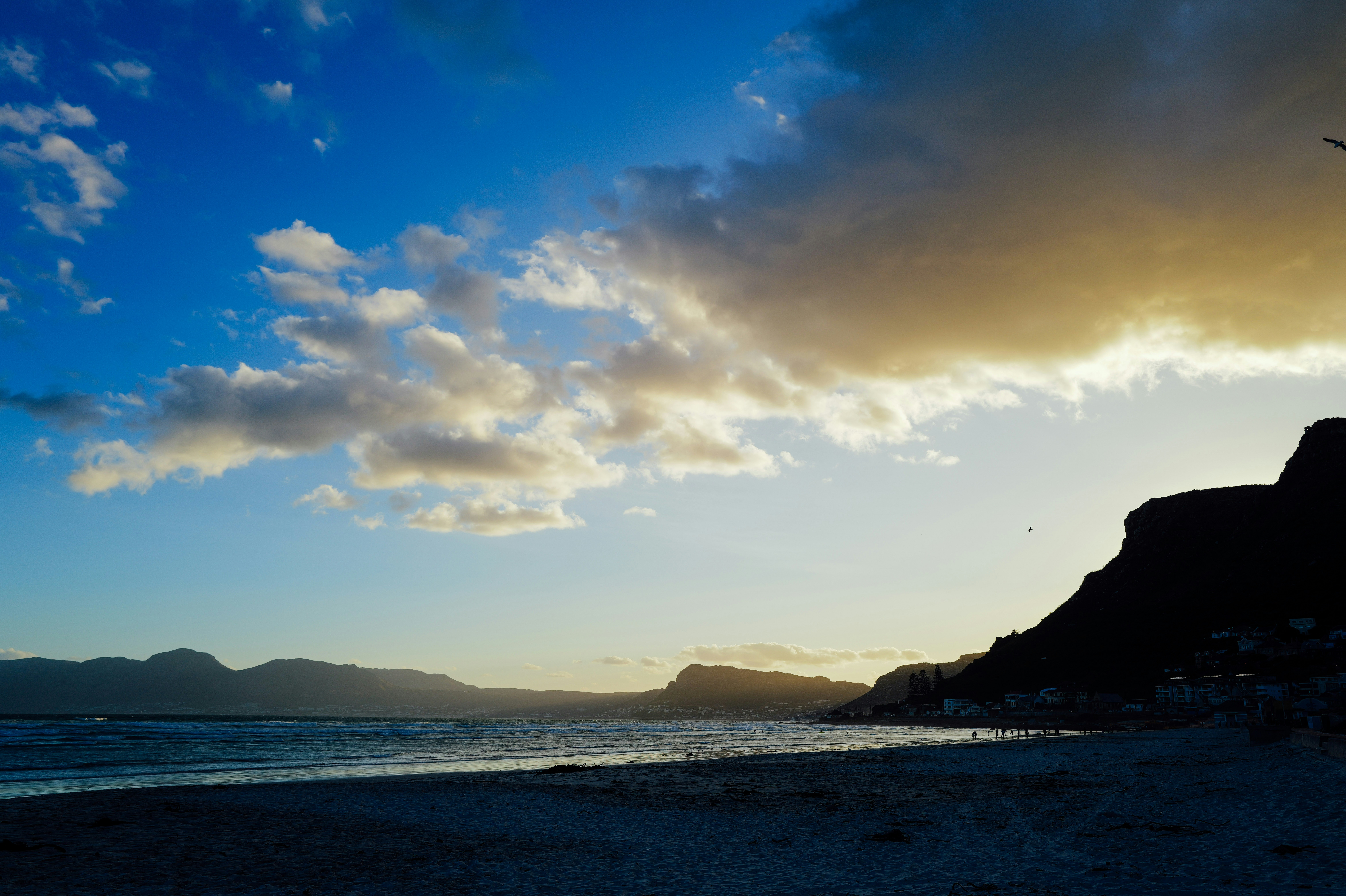 Photo by adrienolichon