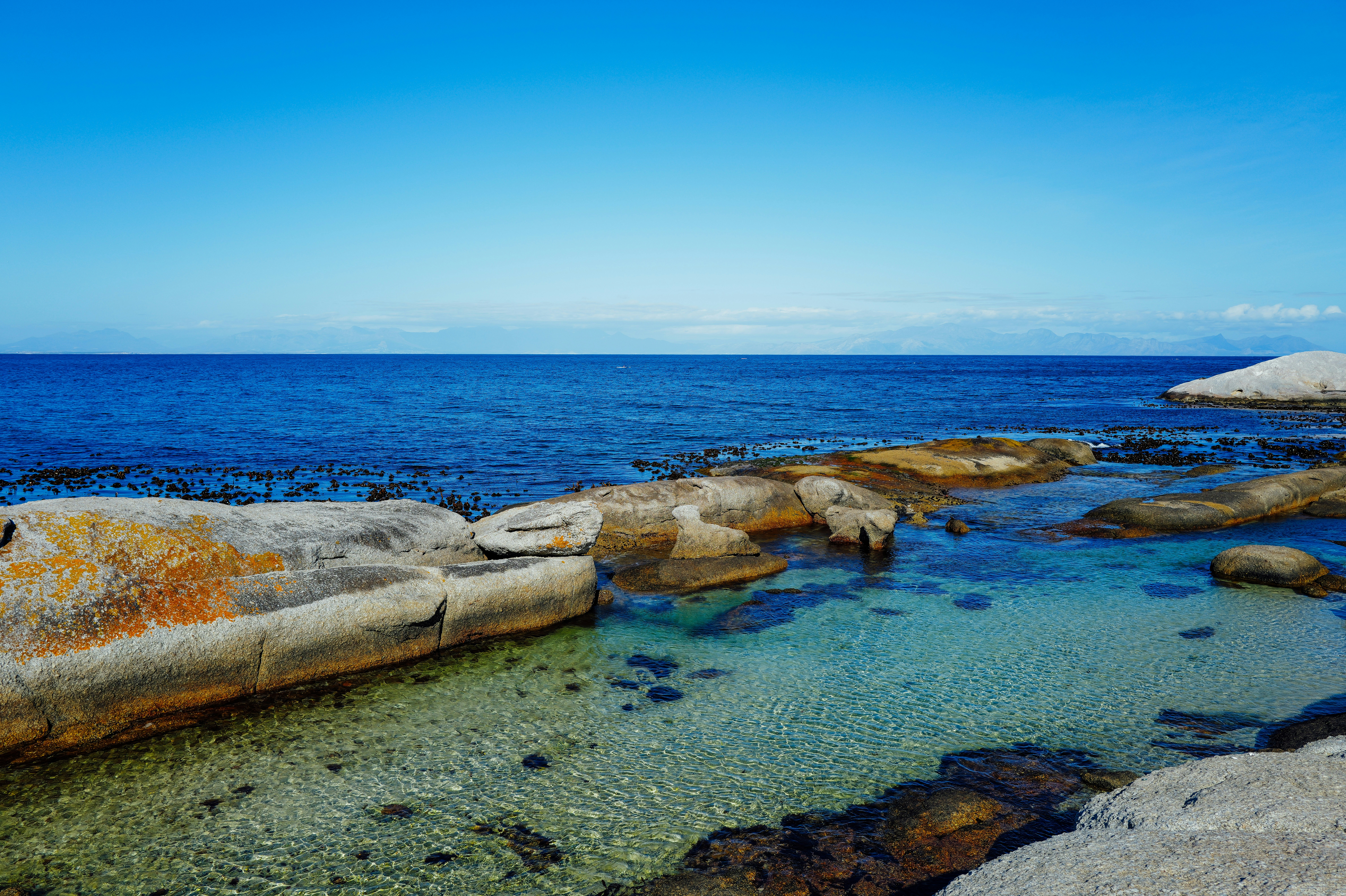 Photo by adrienolichon