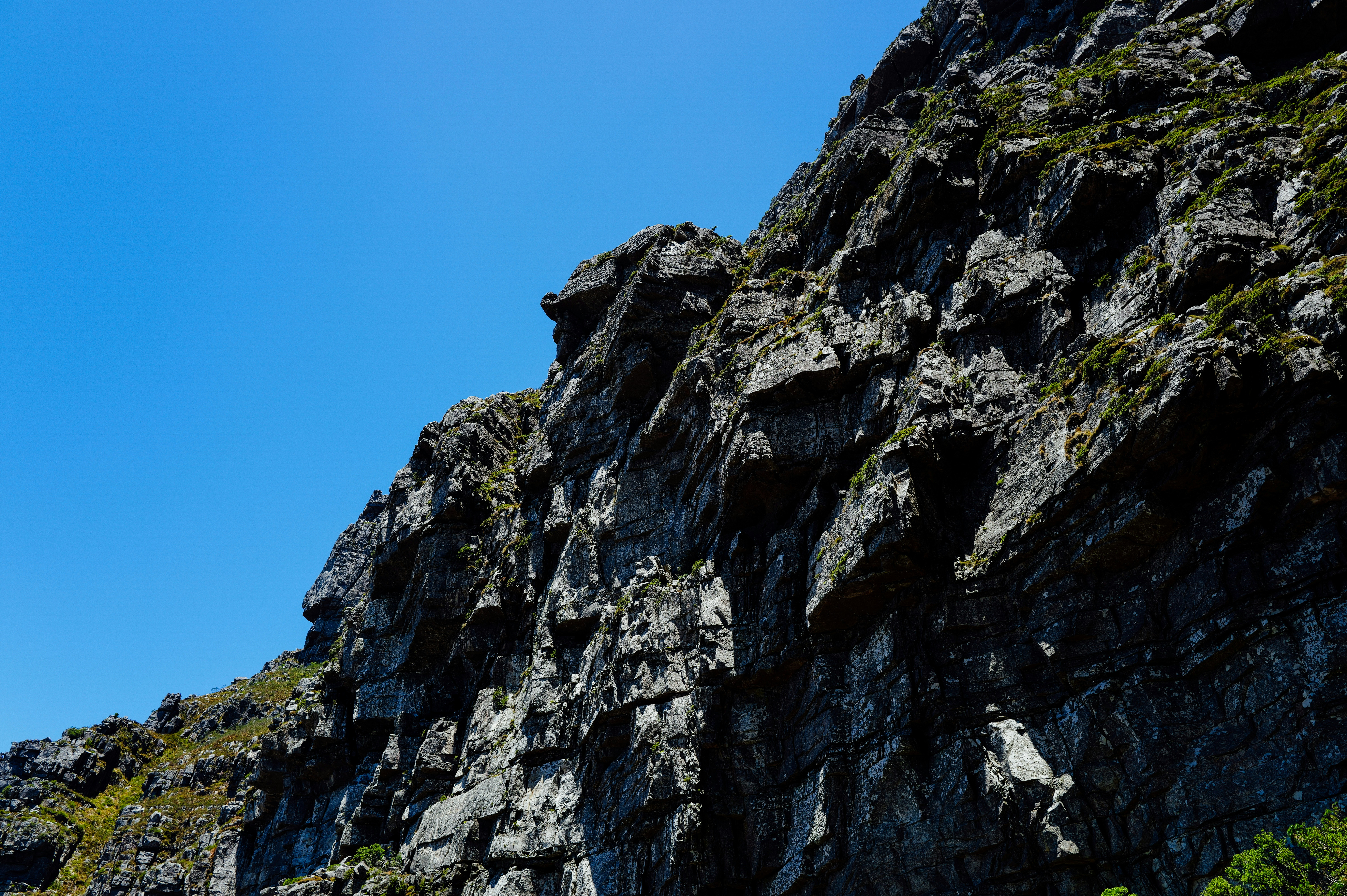 Photo by adrienolichon