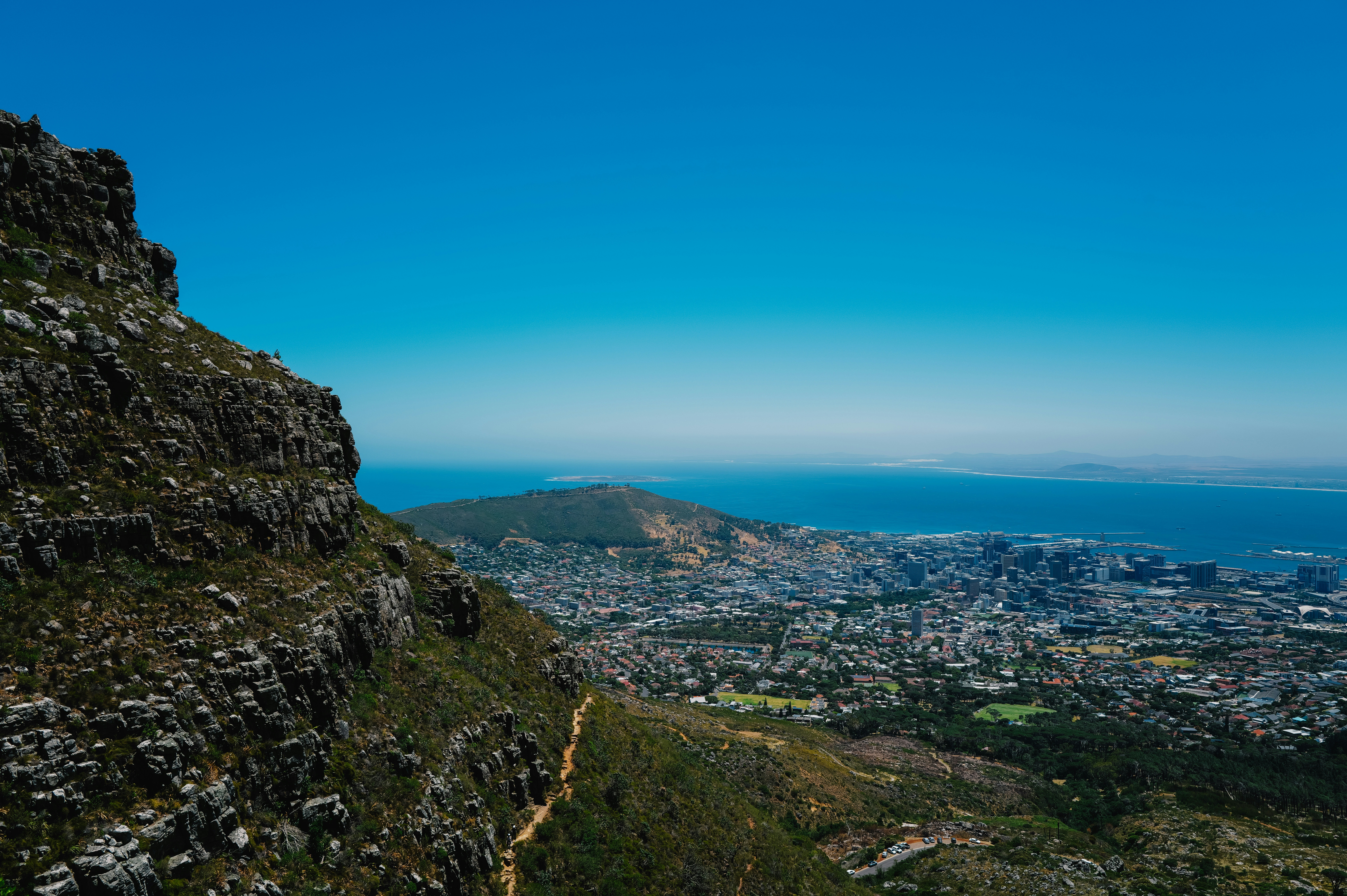 Photo by adrienolichon