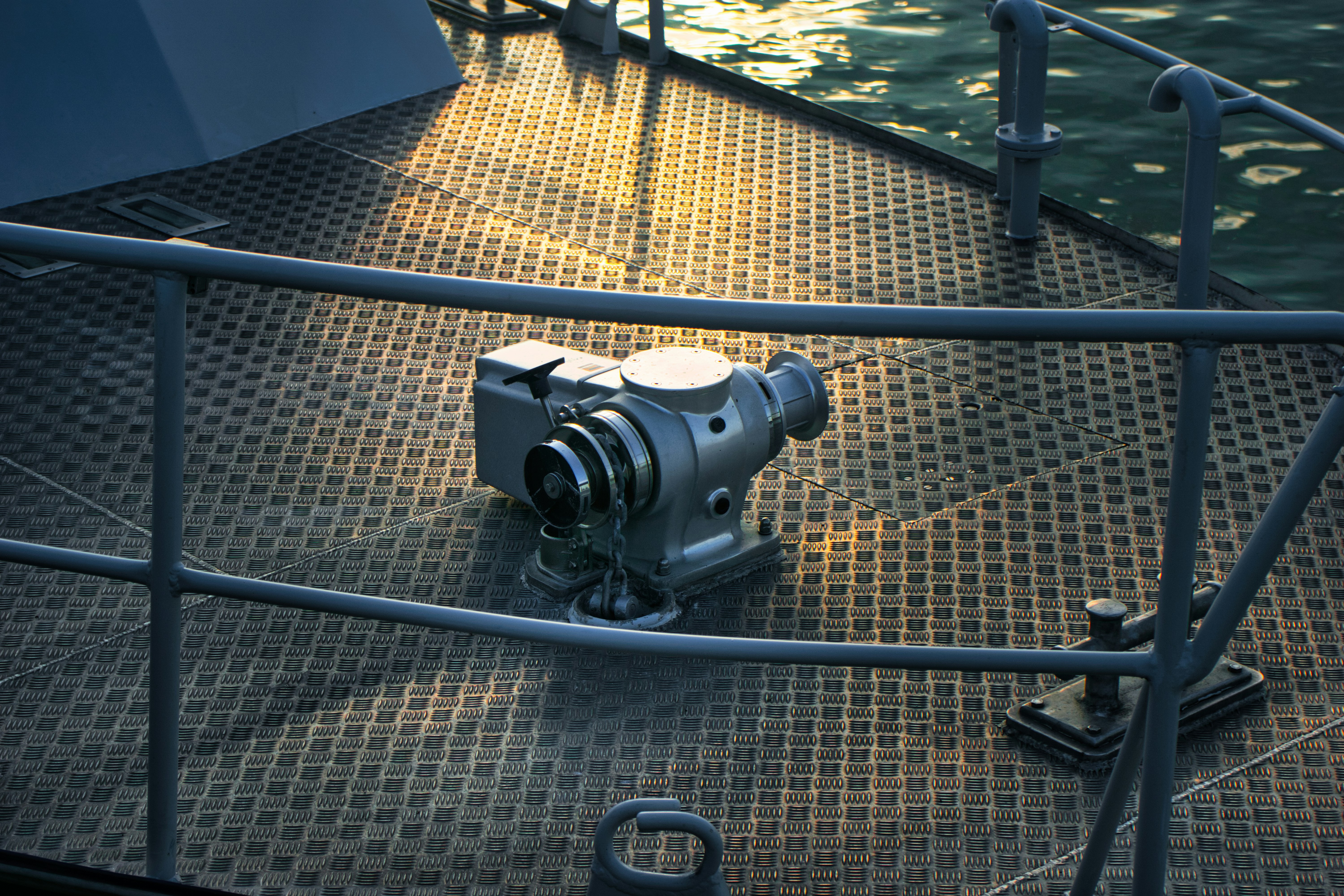 Shipping Your Gear Across Asia: How Neutral Logistics Operators Change the Game for Adventure Travelers