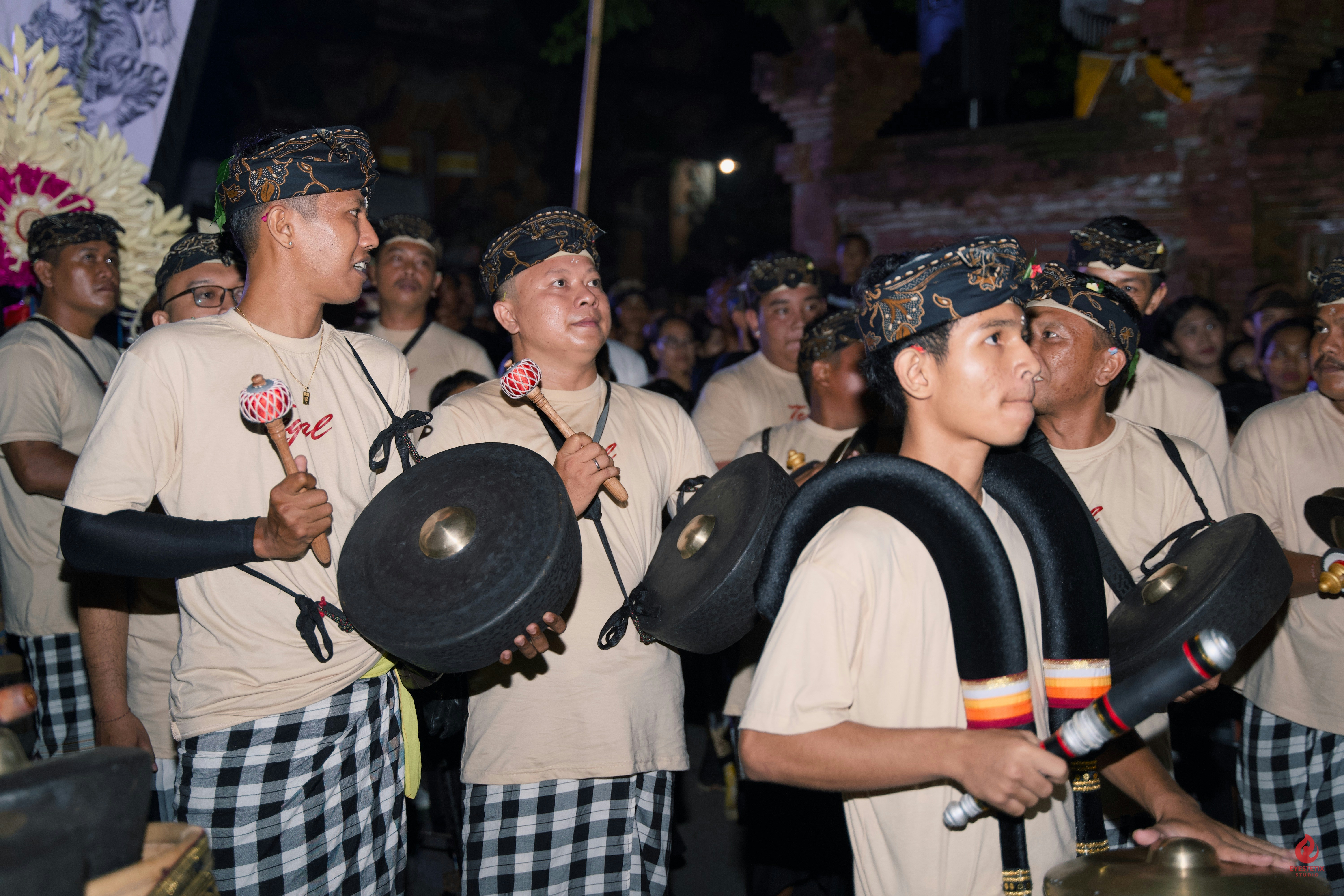 Photo by eyestetix_studio