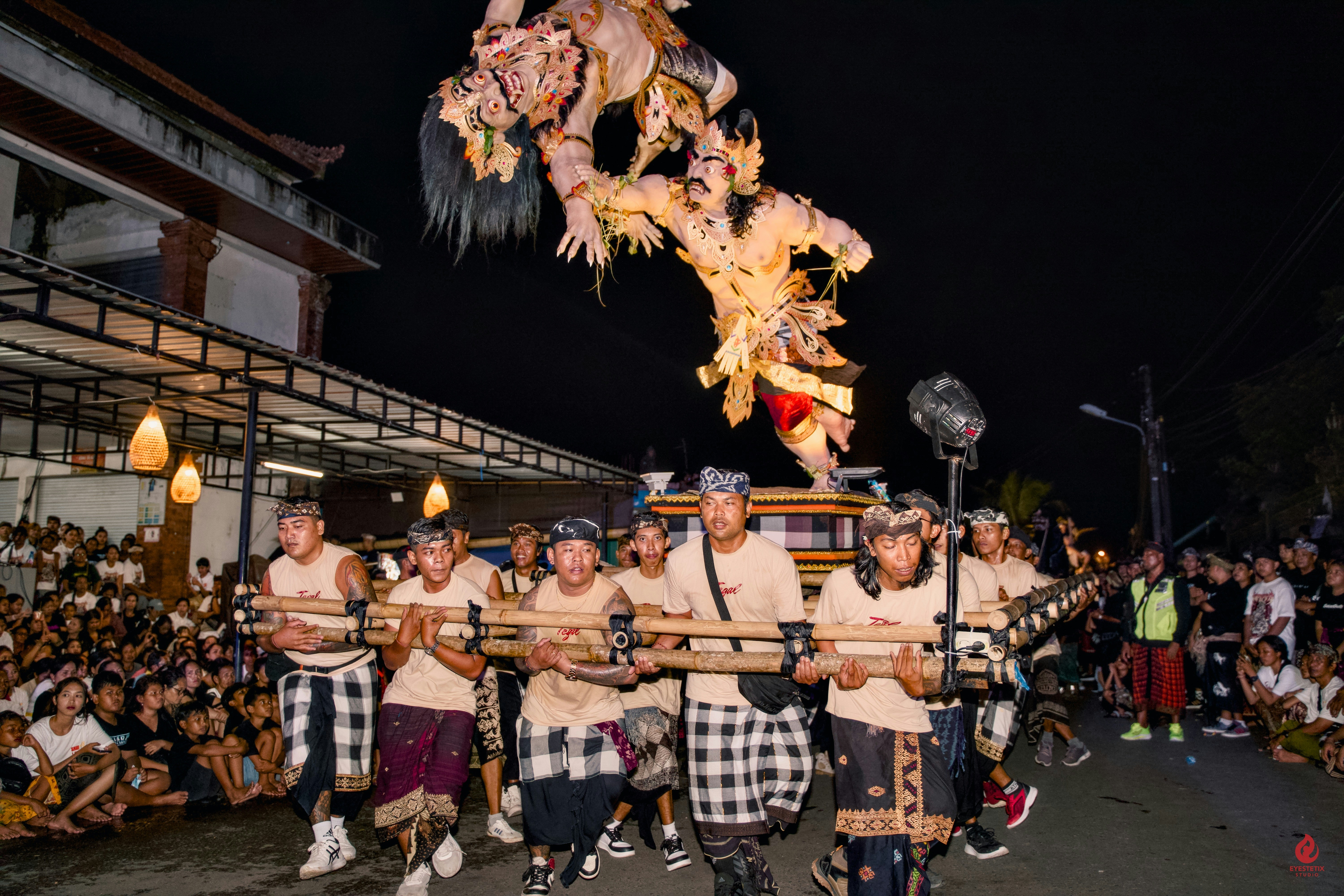 Photo by eyestetix_studio