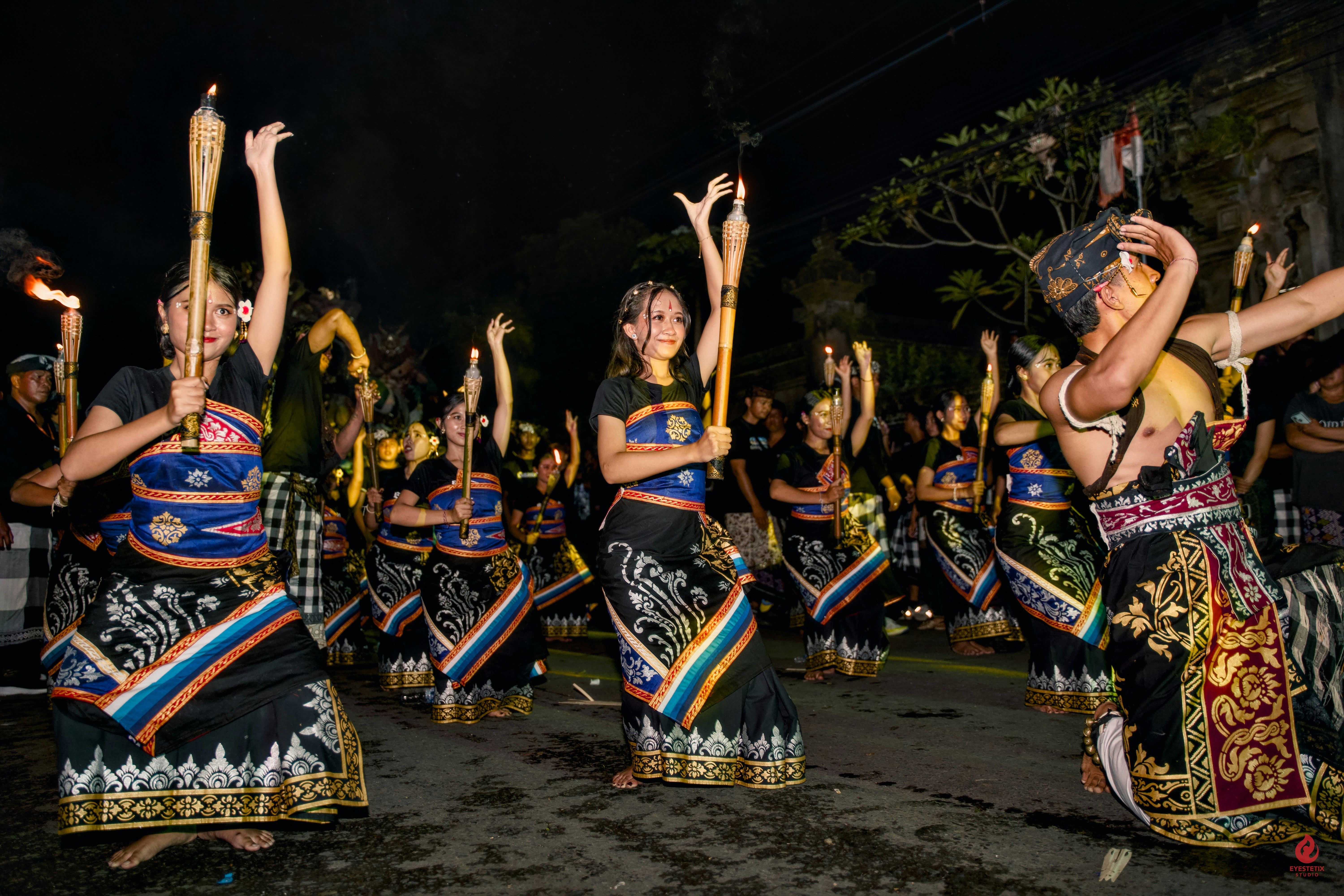 Photo by eyestetix_studio