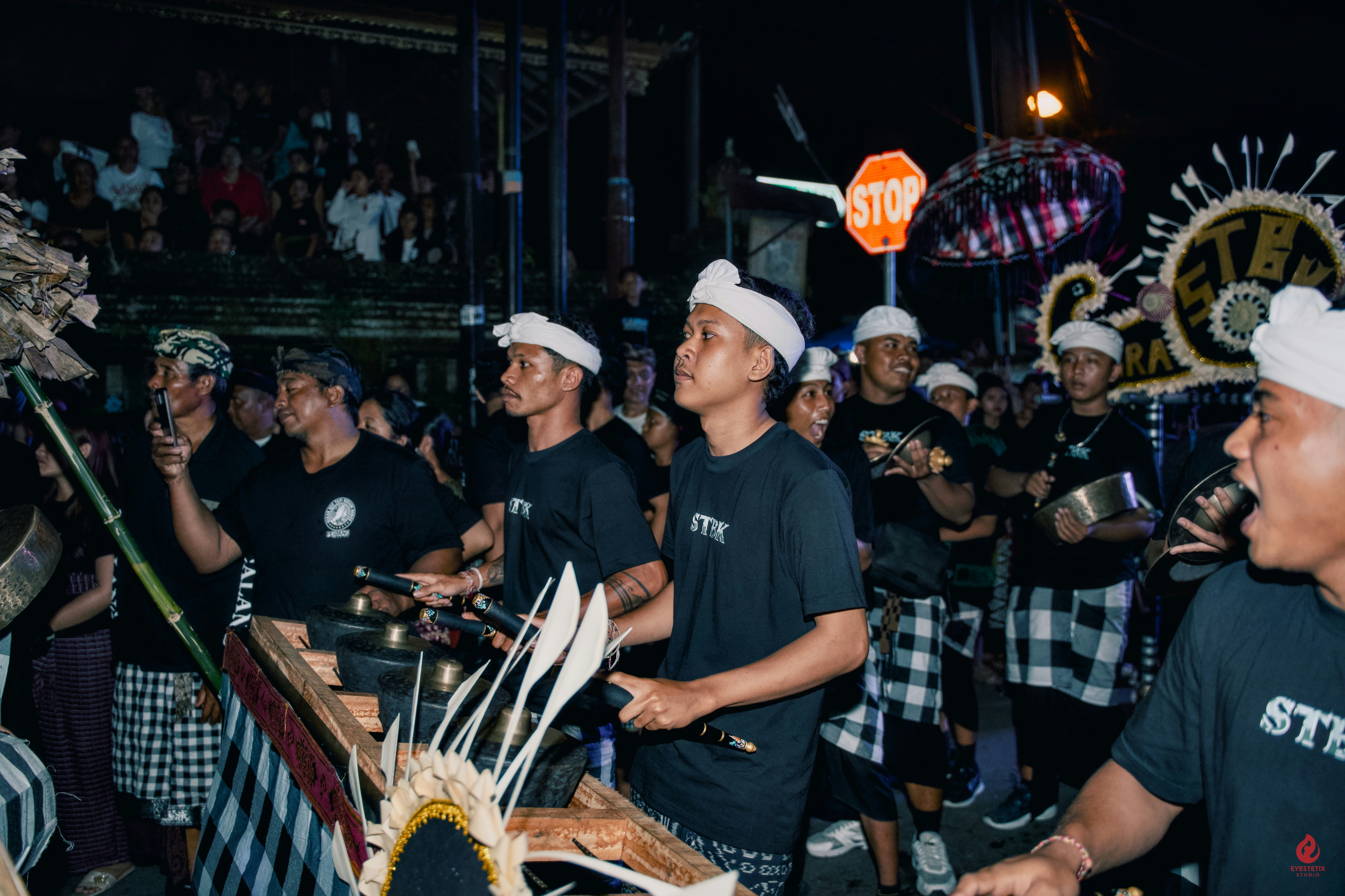 Photo by eyestetix_studio