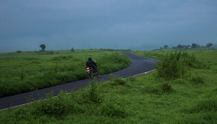 Monsoon Travel Guide