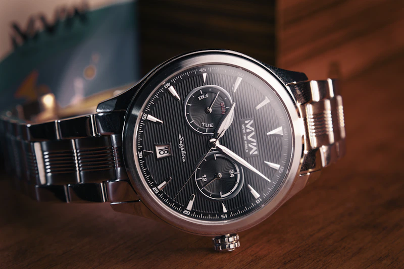 Luxury designer wristwatch