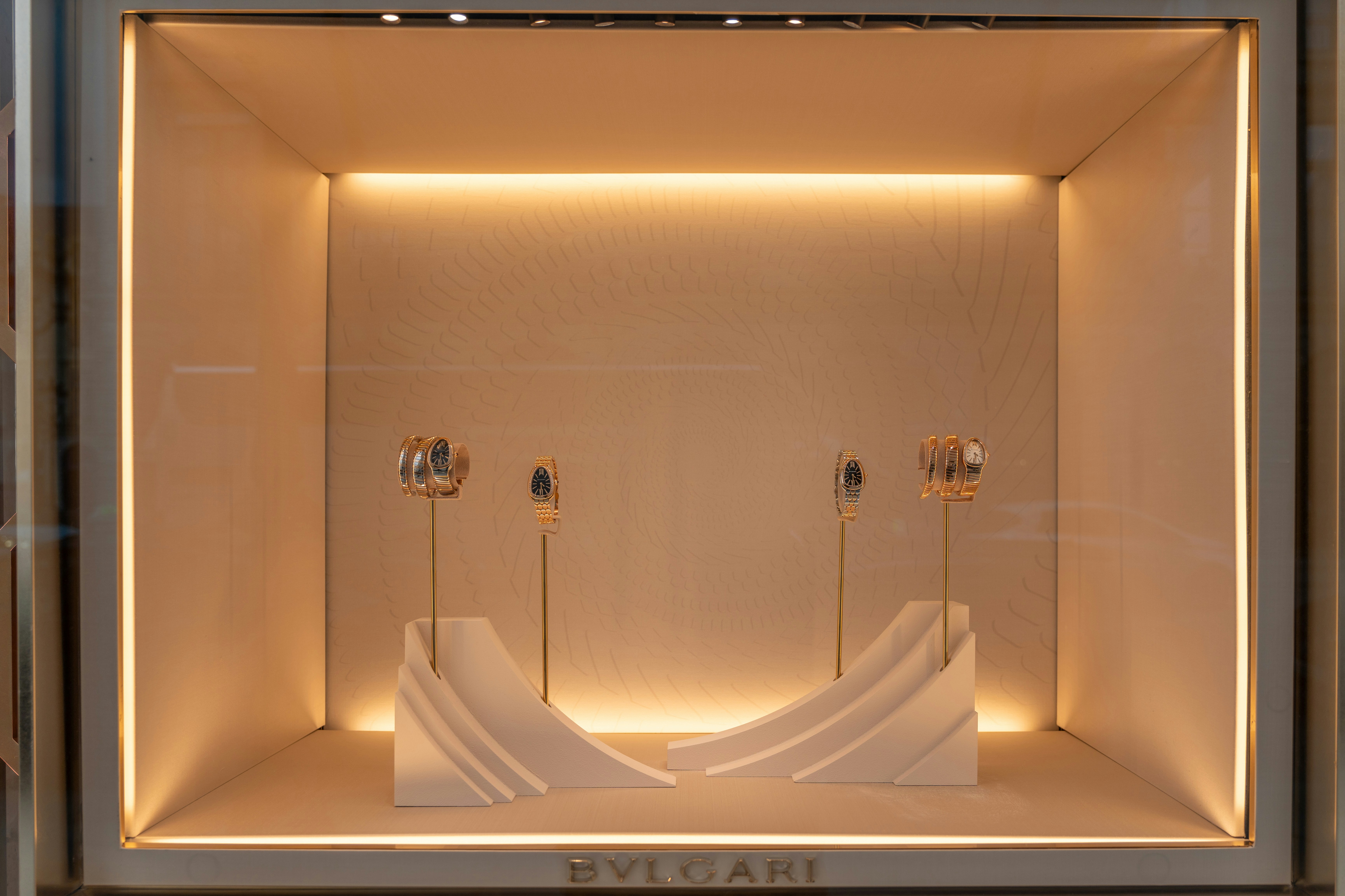 Selling Serenity: How the World's Most Sophisticated Luxury Brands Have Made Emotion Their Most Valuable Currency