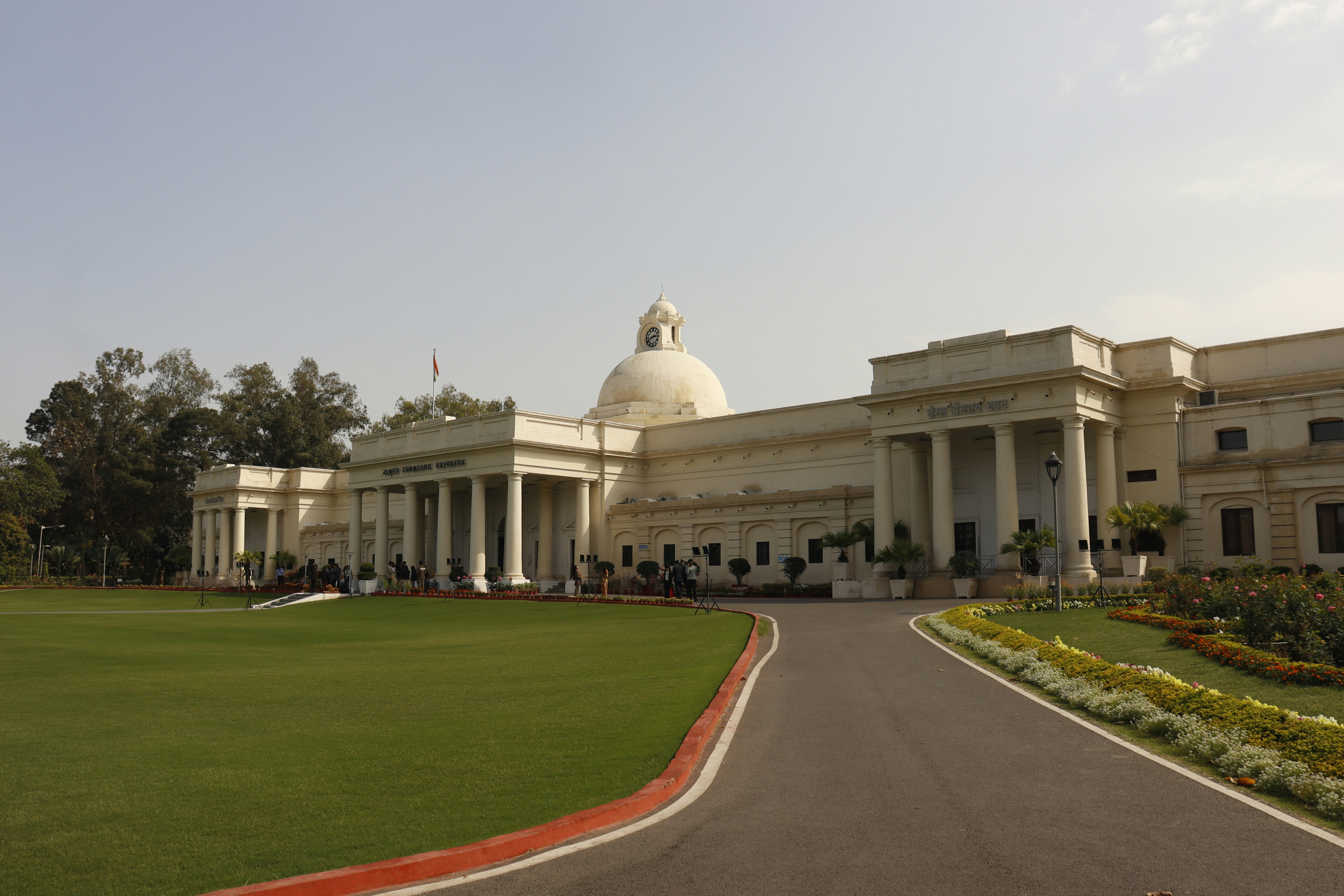 Photo by framesbyarnav