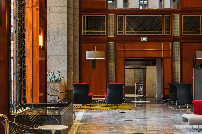 Hotel Wi-Fi Cutover  -  Zero-Downtime Rollout