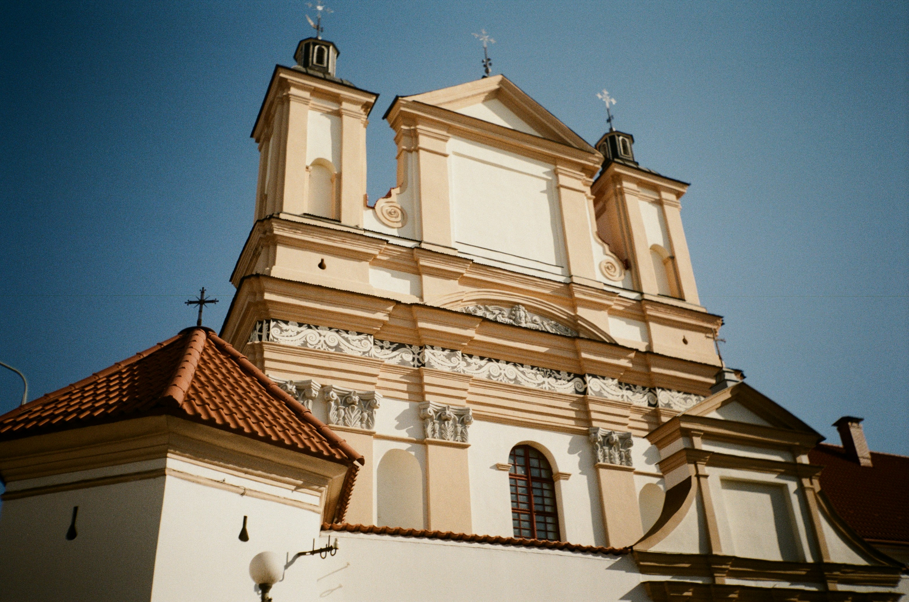 Photo by gergorod