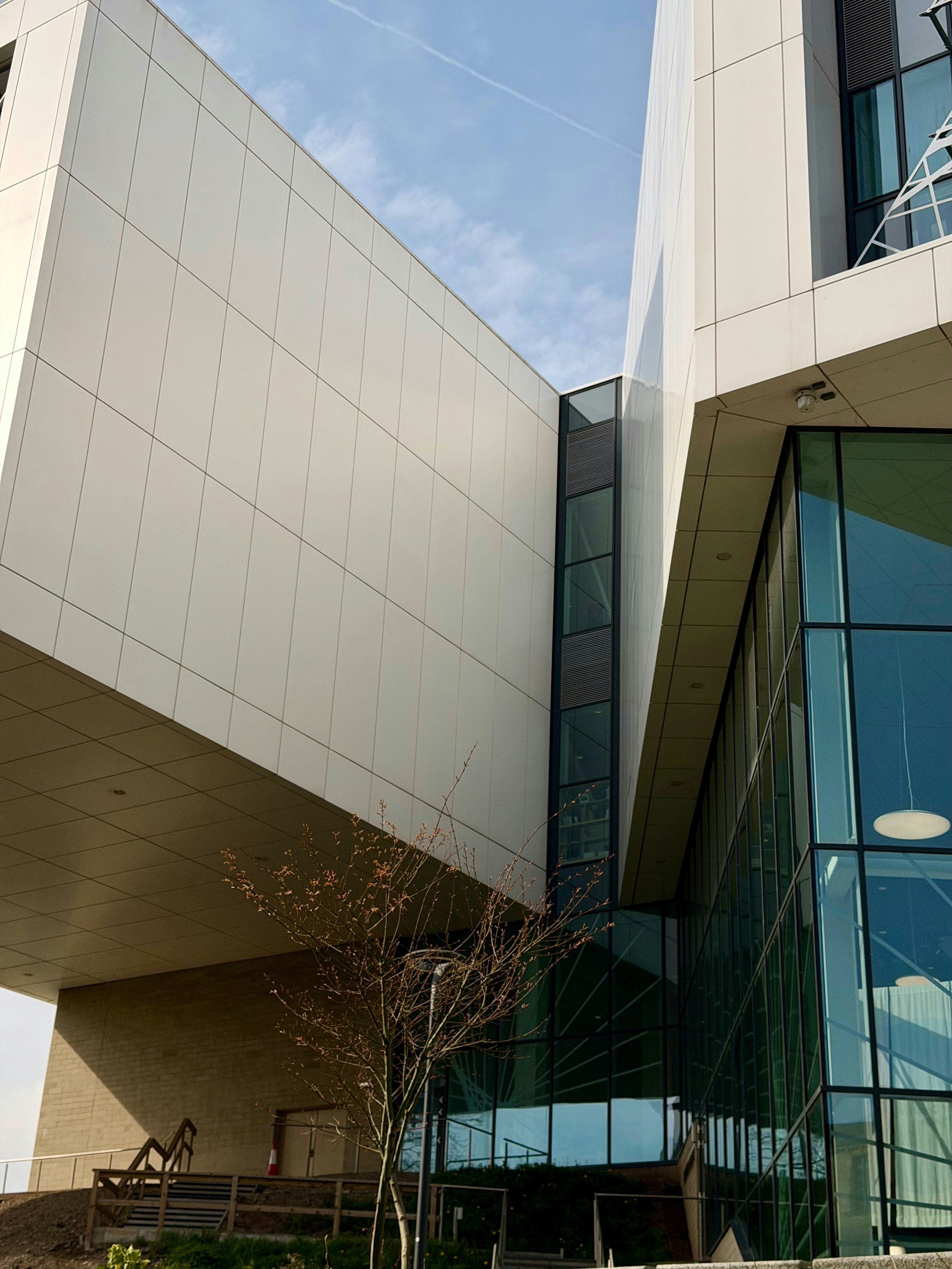 Photo by raymatthewx