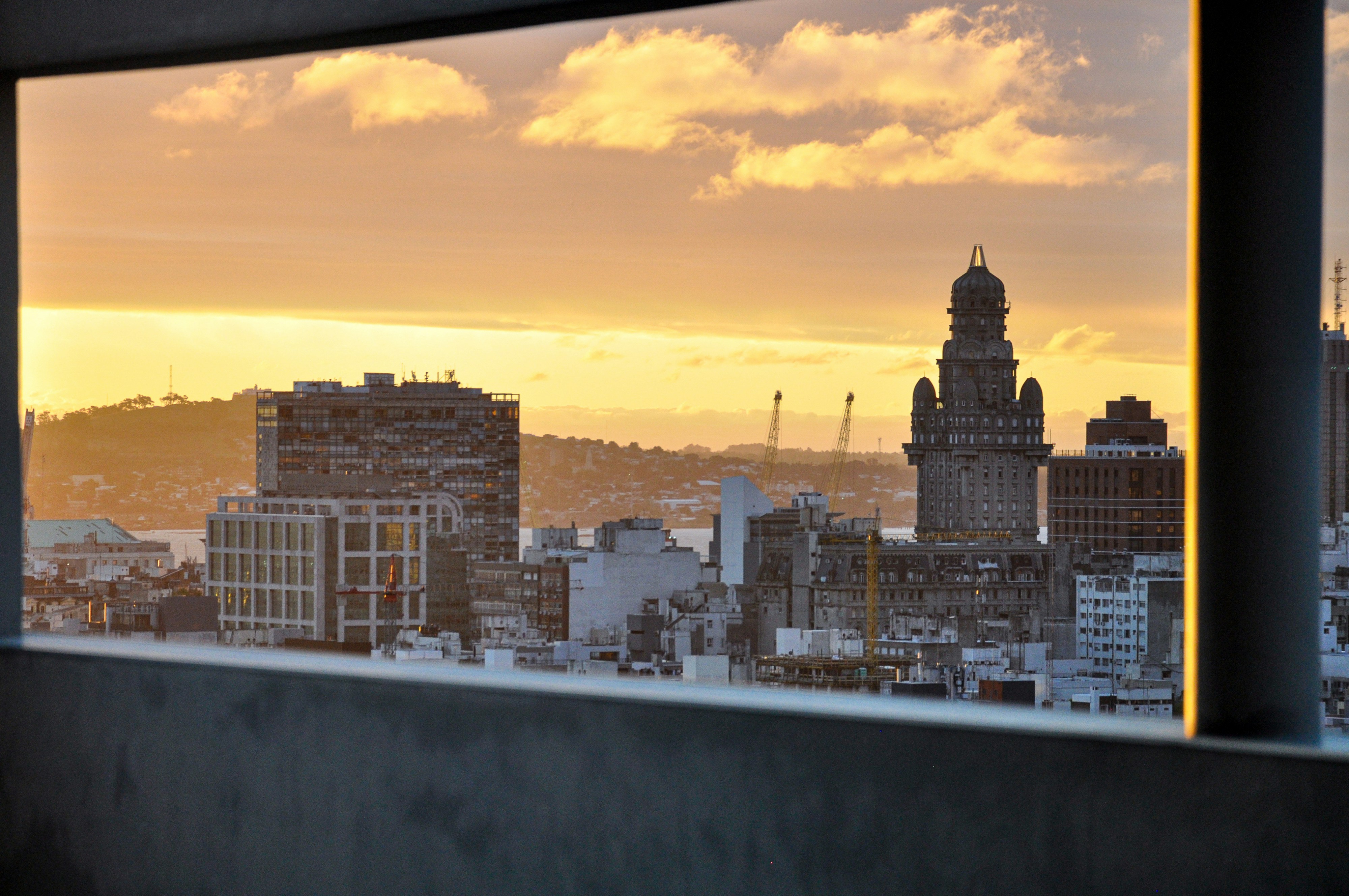 Montevideo skyline LinkedIn background — photo by Nikolai Kolosov
