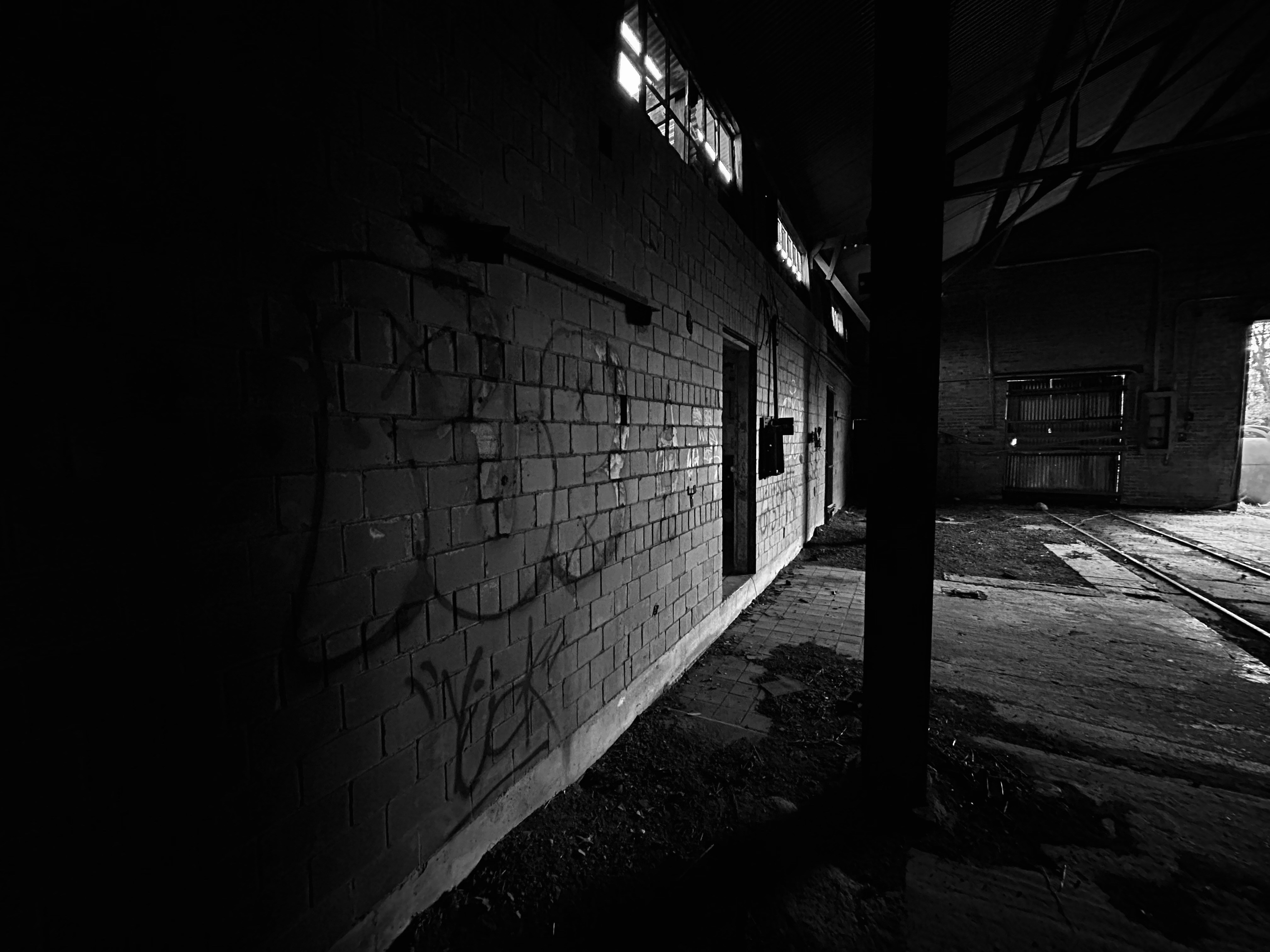 Painting the Ruins: Inside America's Abandoned Buildings Where Graffiti Goes to Die Beautifully