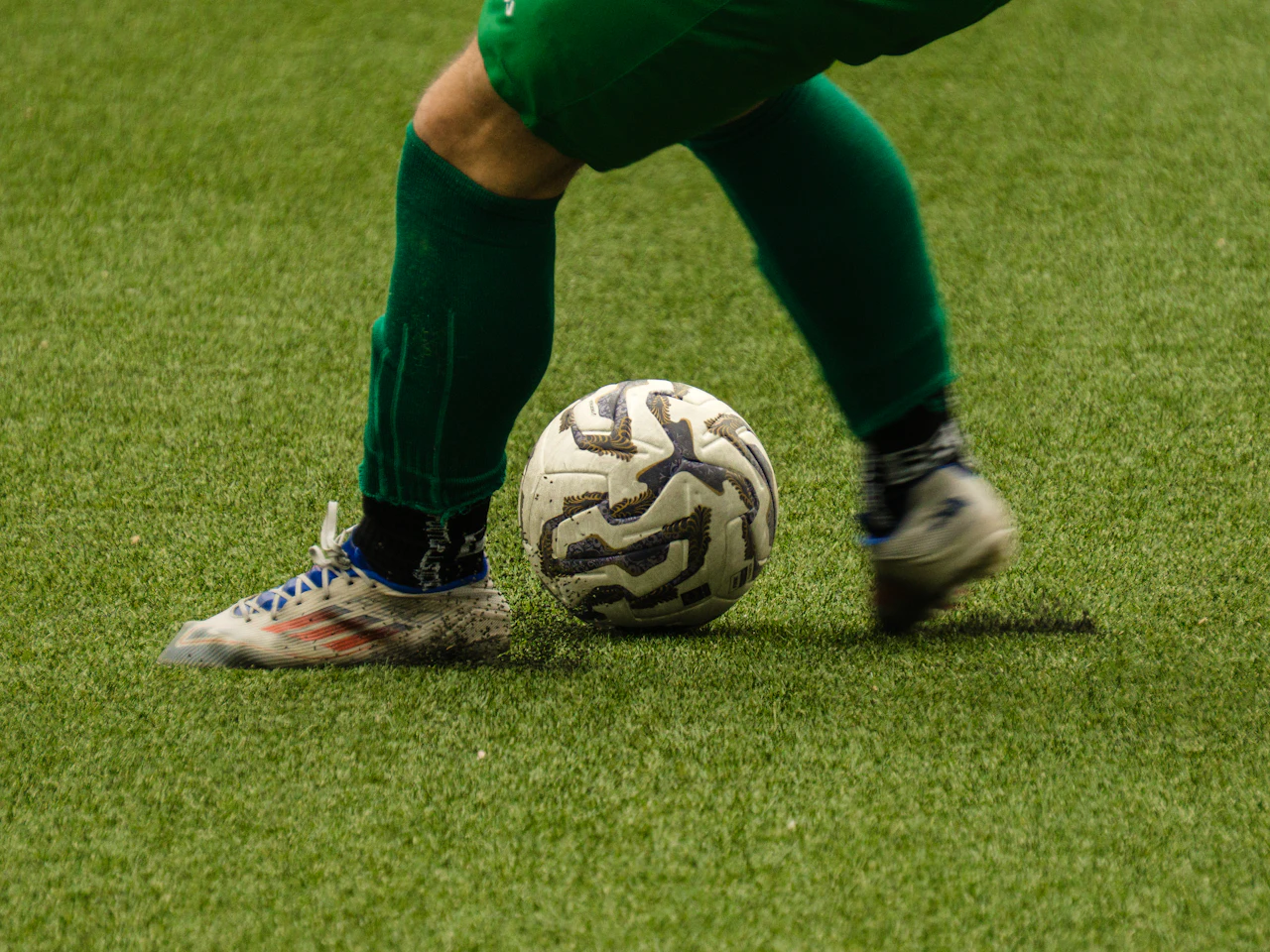 The Science of First Touch (Trapping) -- The 0.5-Second Skill That ...