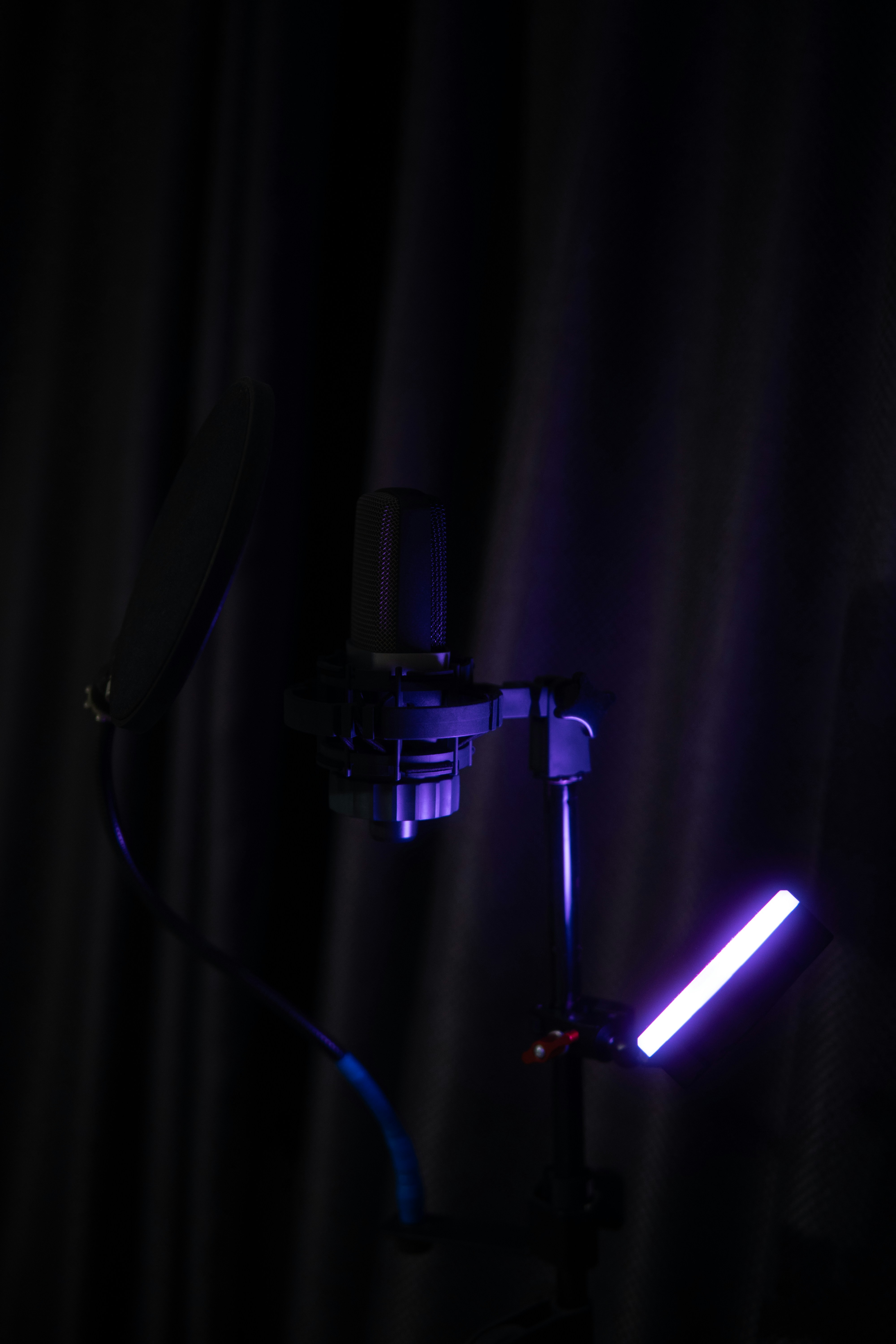 studio recording setup, wallpaper, Setup Condenser Microphone: A Free Guide 5