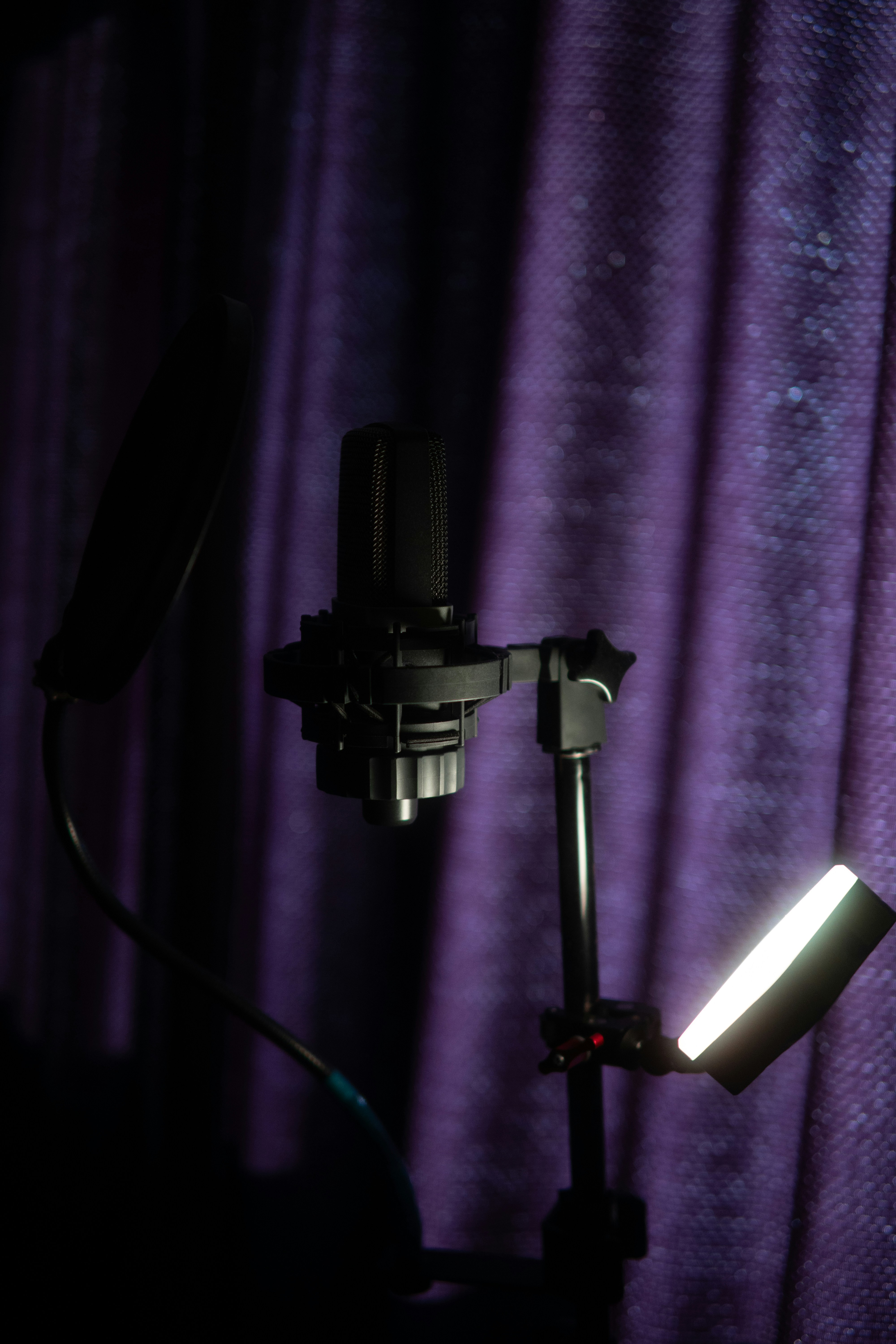 studio recording setup, wallpaper, Setup Condenser Microphone: A Free Guide 6