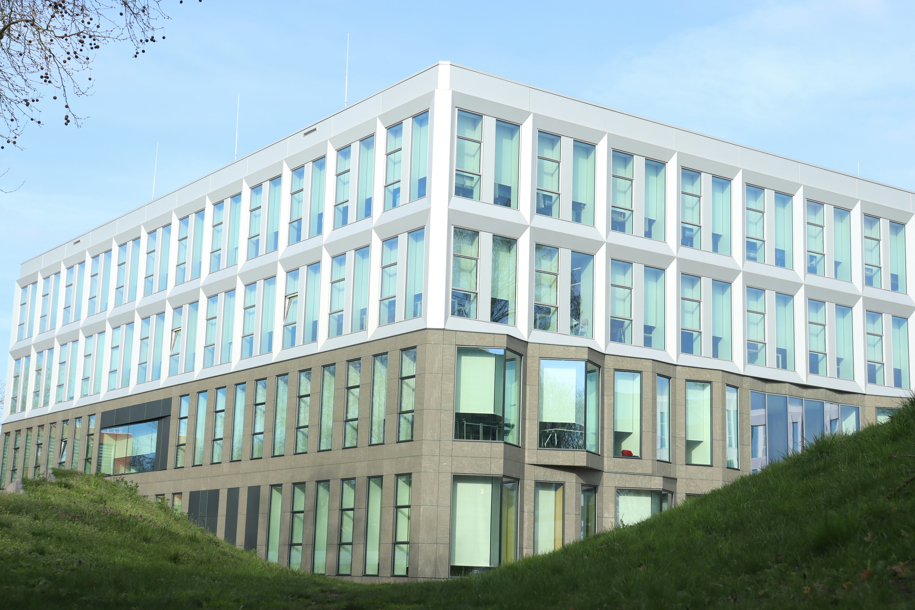 Photo by moonlightendearer