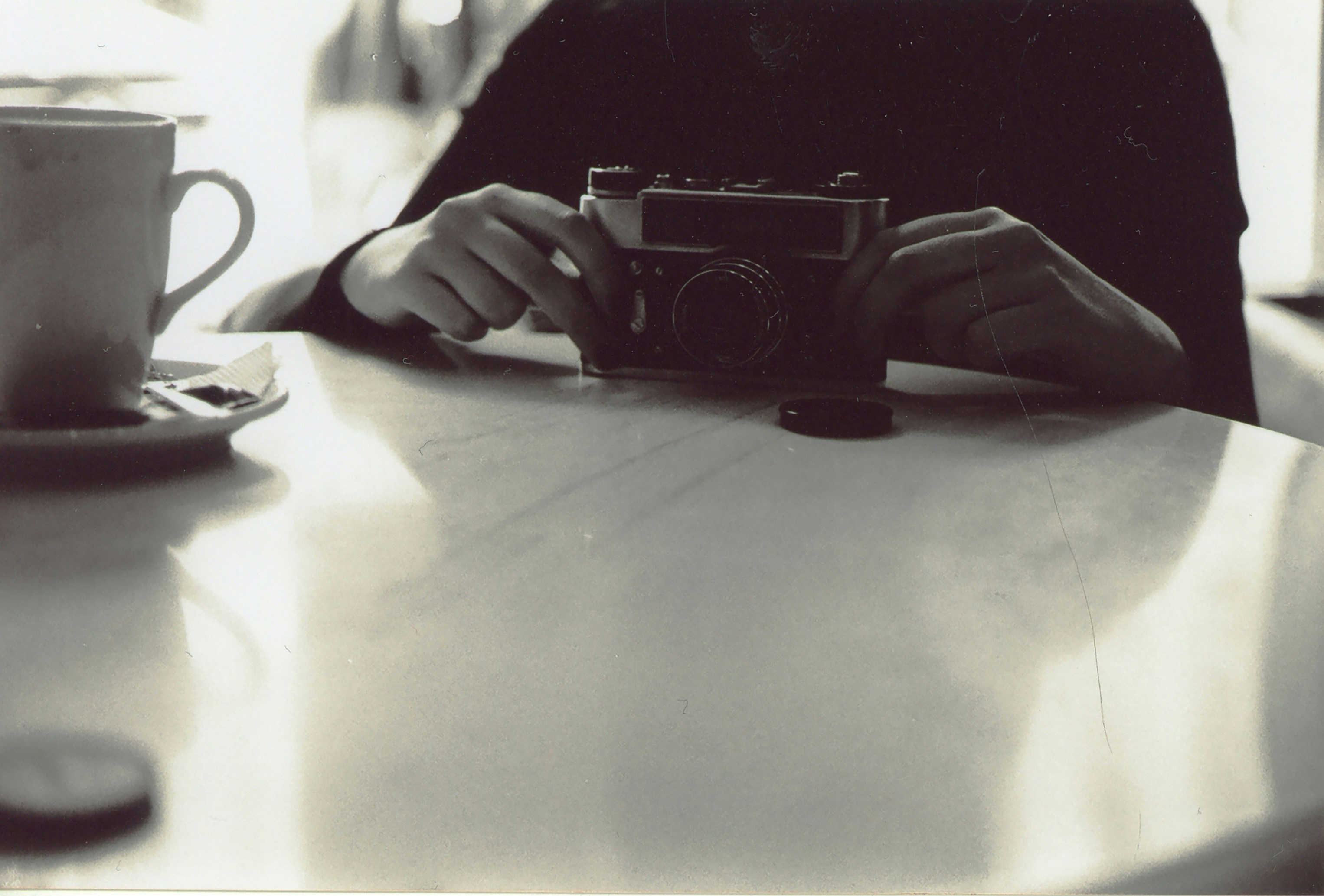 camera lens vintage coffee shop