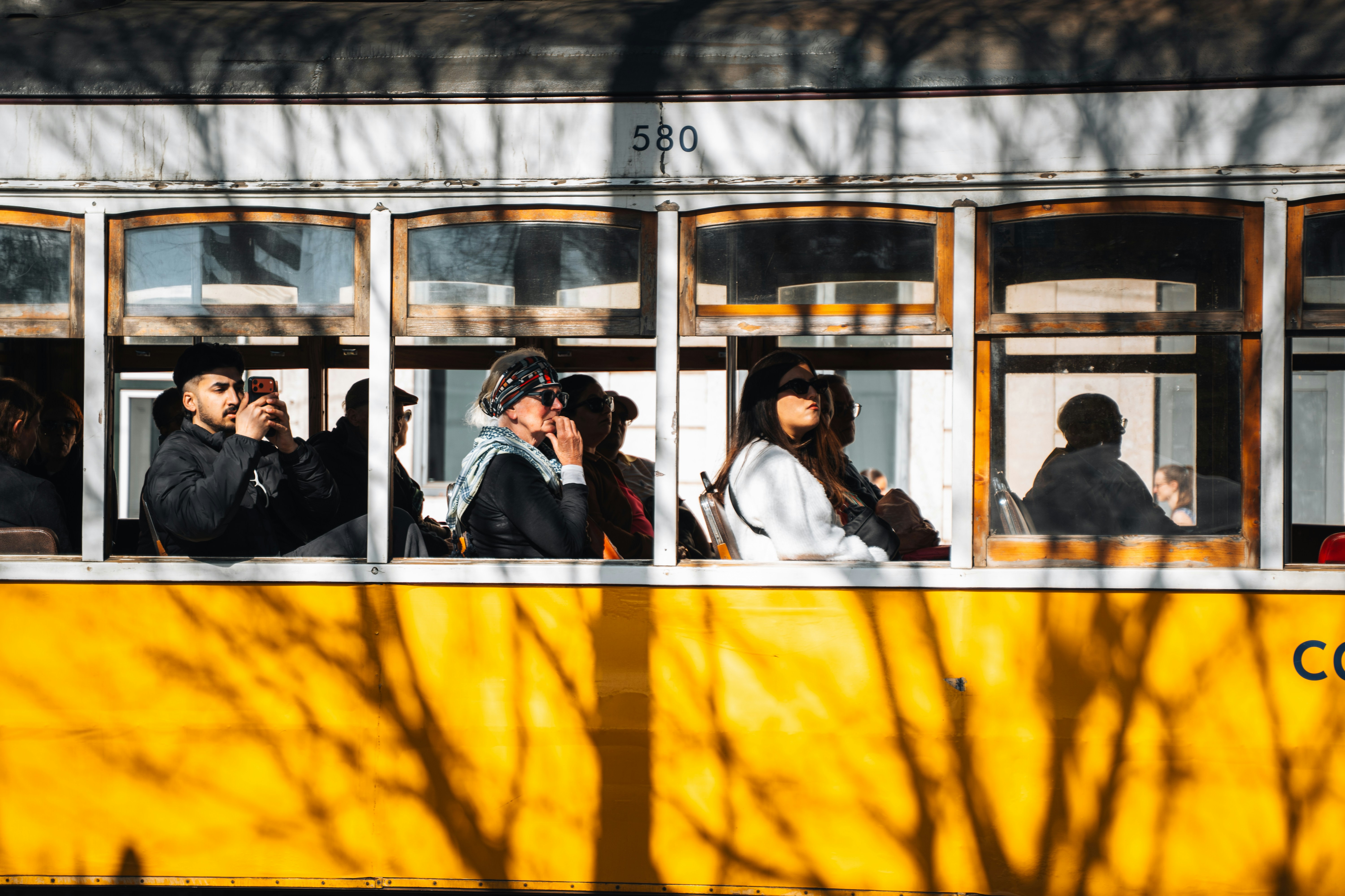 Getting Around Nhamundá: Transport Guide (2026)