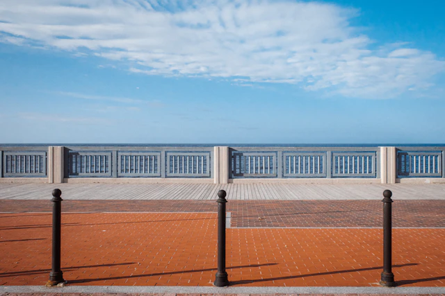 The West Bay Walkway