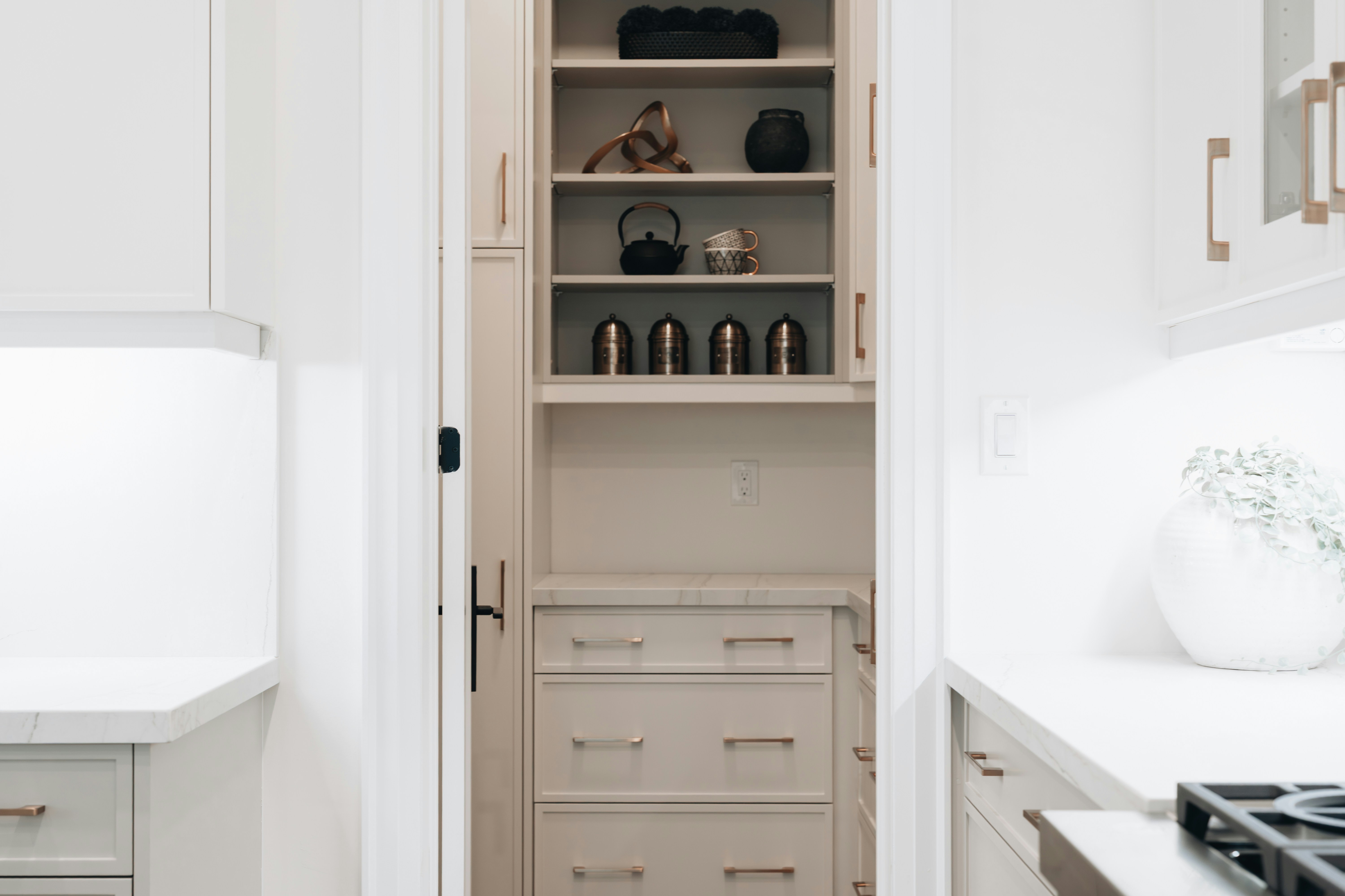 kitchen pantry wallpaper, wallpaper, Organize Pantry with Curtains: Ideas & Benefits 6