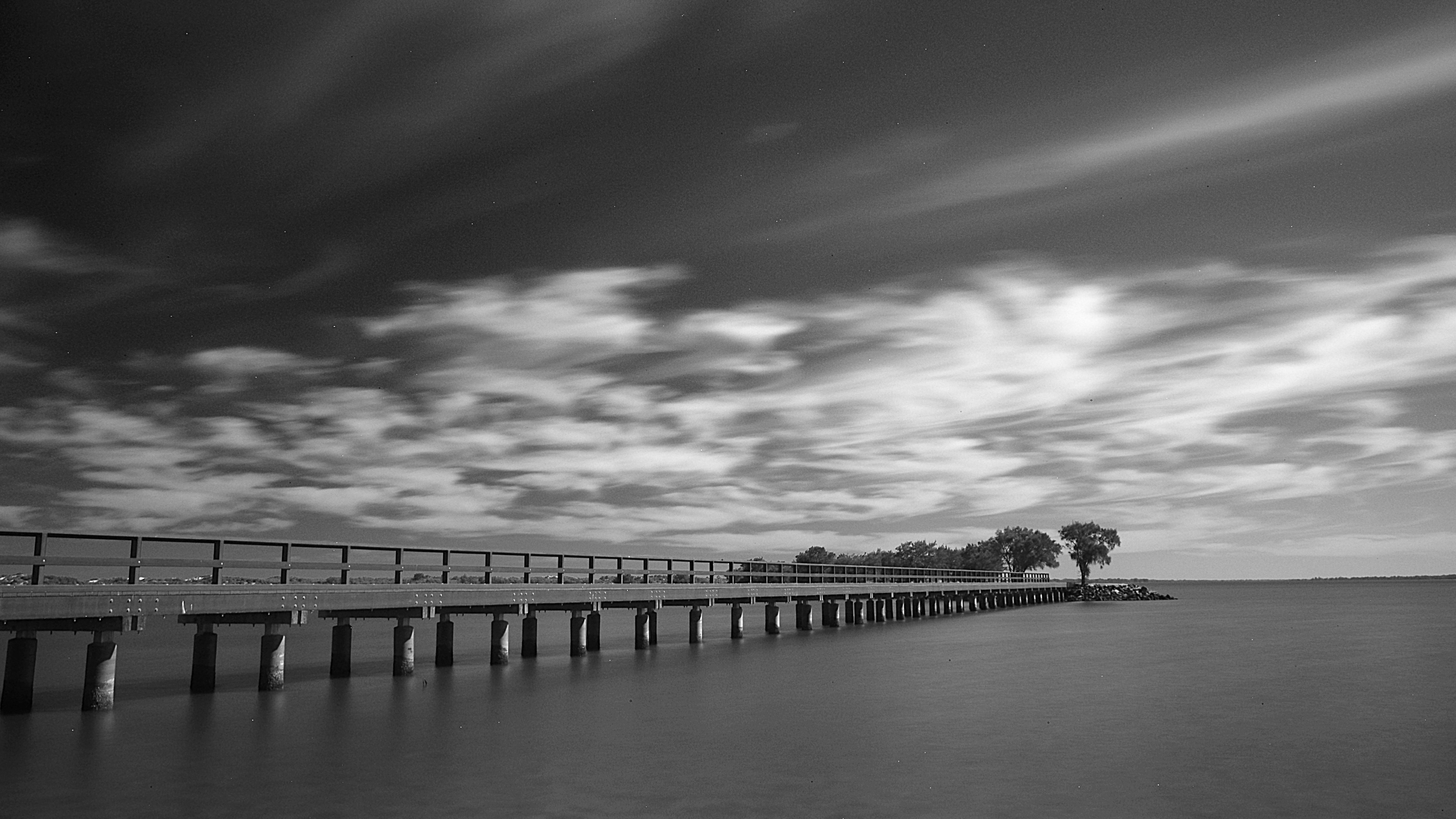 Photo by photoken123