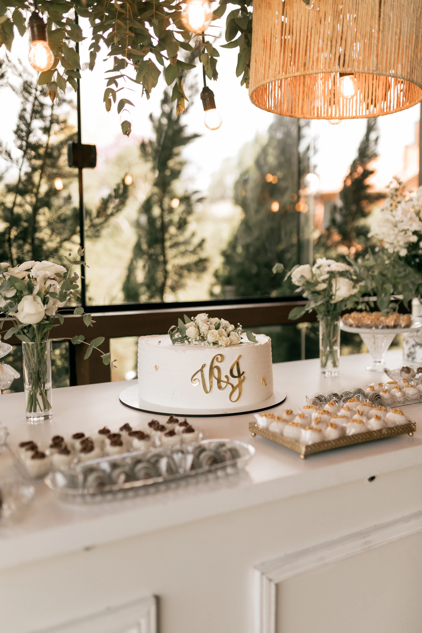 How to negotiate with venues for BYOB alcohol policies — A bride and groom share a champagne toast at their reception.