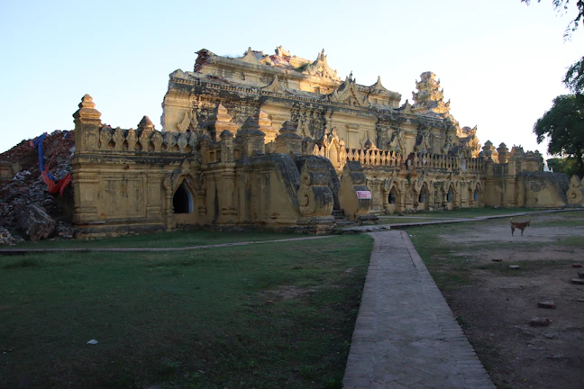 5-Day Mrauk U Family Travel Guide | Classic Routes